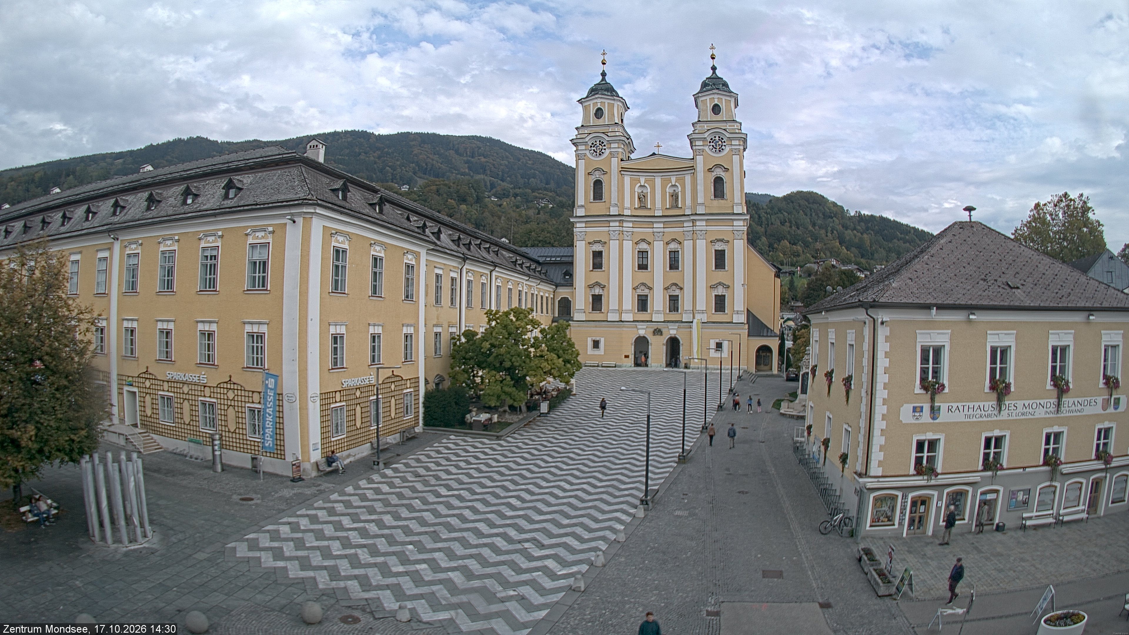 Archiv Foto Webcam Blick auf den Stadtplatz von Mondsee