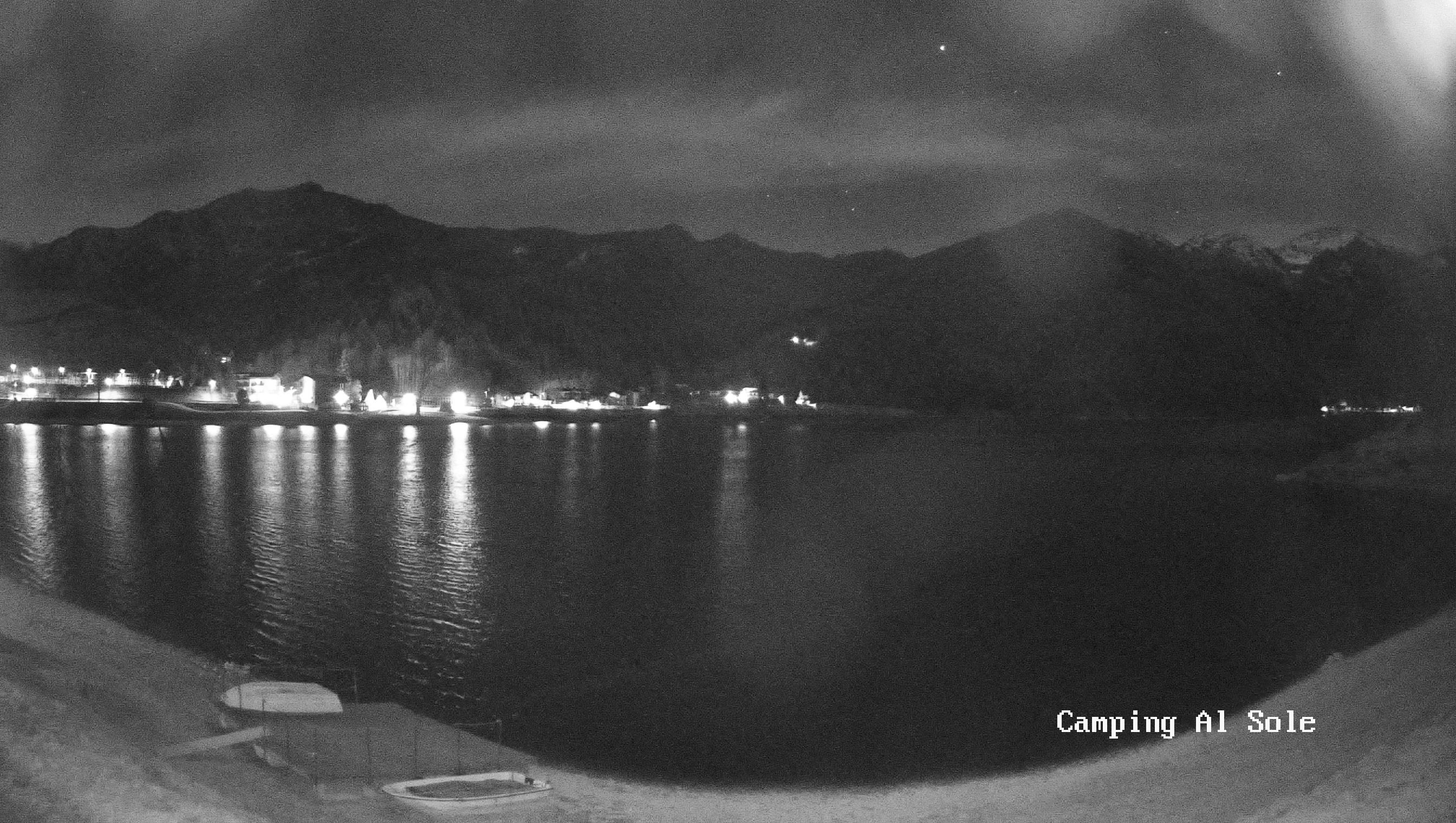 Archived image Webcam View at the Lago di Ledro