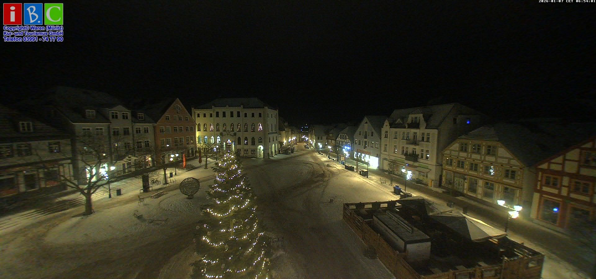 Archiv Foto Webcam Neuer Markt in Waren an der Müritz