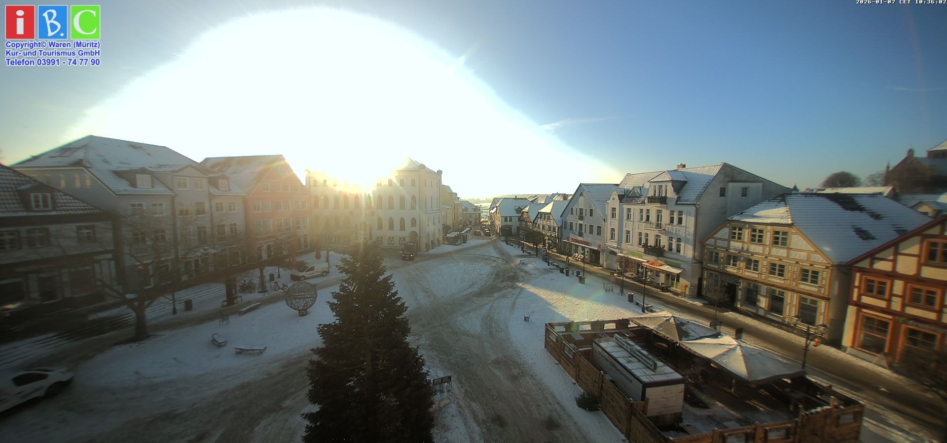 Archiv Foto Webcam Neuer Markt in Waren an der Müritz
