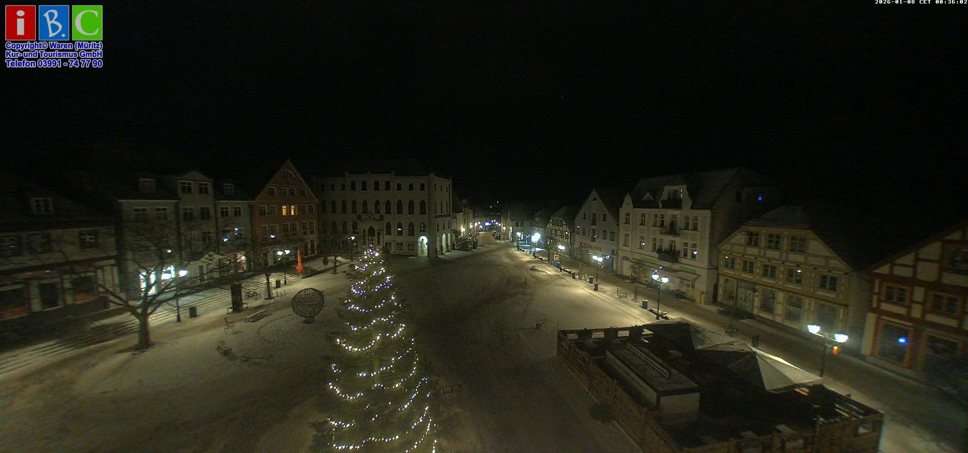 Archiv Foto Webcam Neuer Markt in Waren an der Müritz
