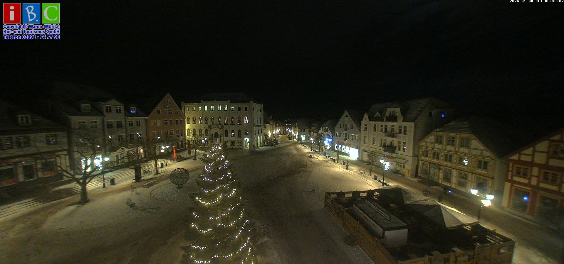 Archiv Foto Webcam Neuer Markt in Waren an der Müritz