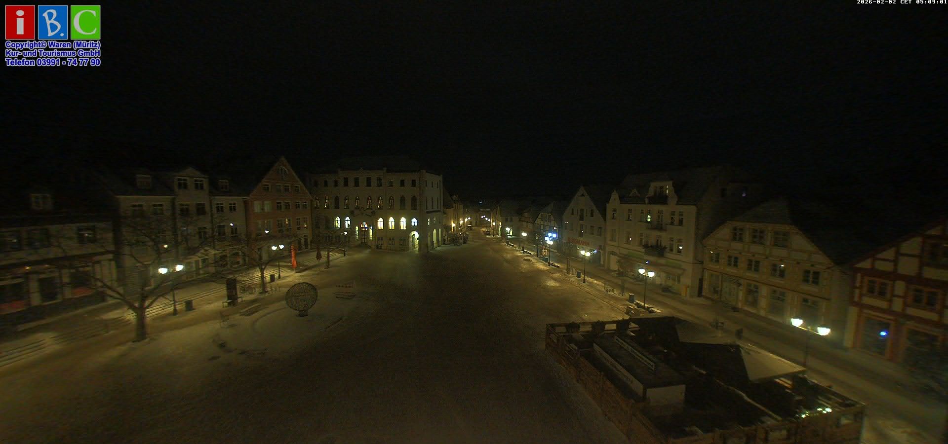 Archiv Foto Webcam Neuer Markt in Waren an der Müritz