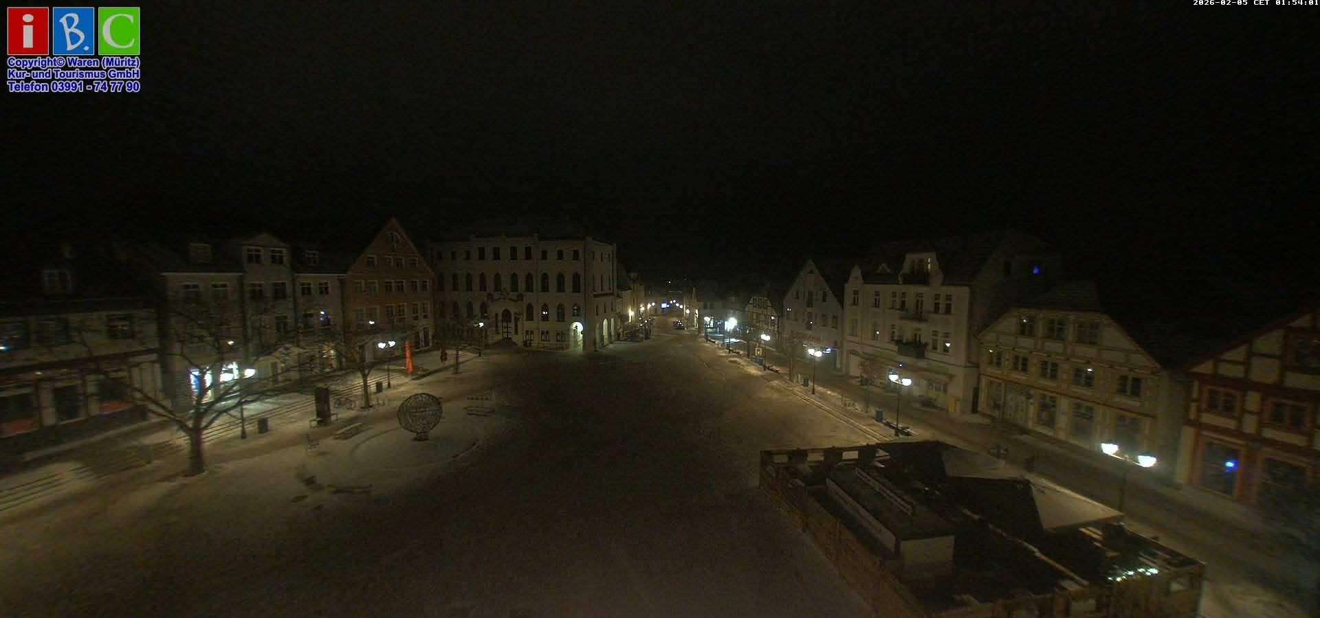 Archiv Foto Webcam Neuer Markt in Waren an der Müritz