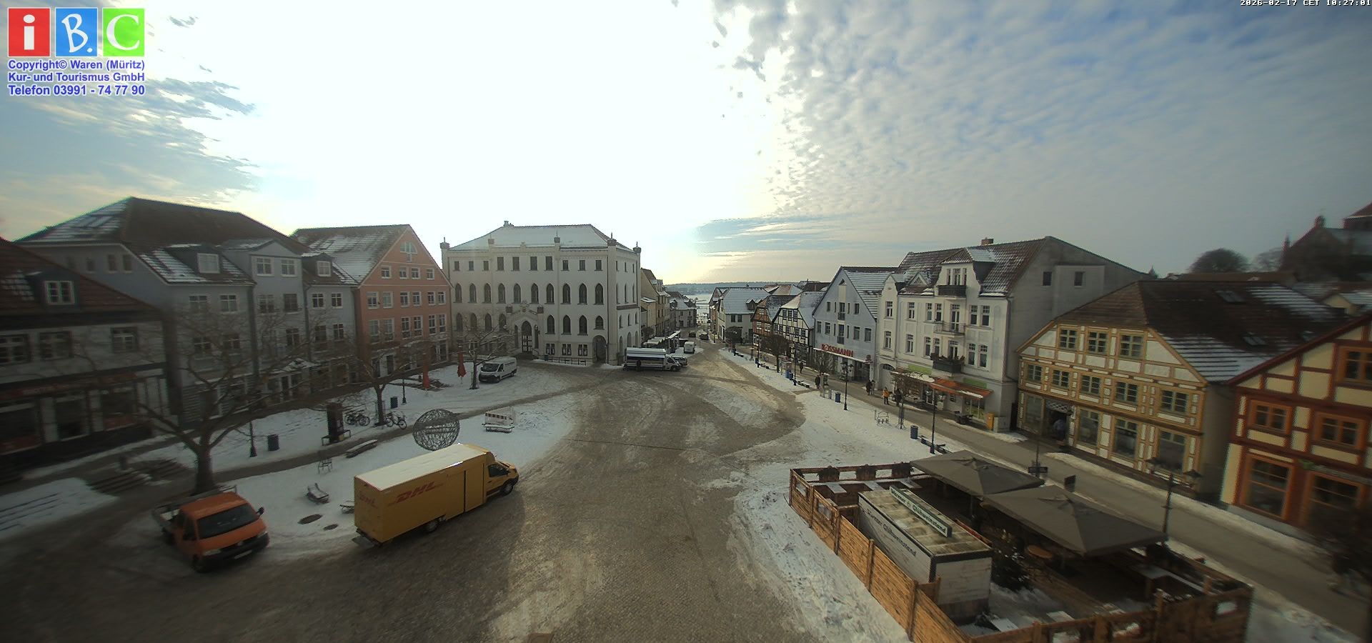 Archiv Foto Webcam Neuer Markt in Waren an der Müritz