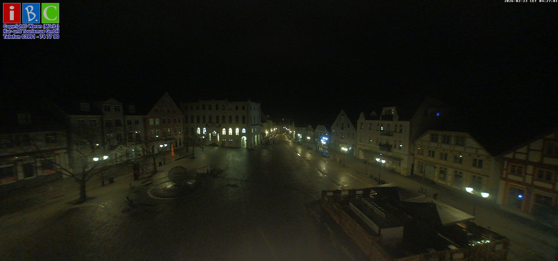 Archiv Foto Webcam Neuer Markt in Waren an der Müritz
