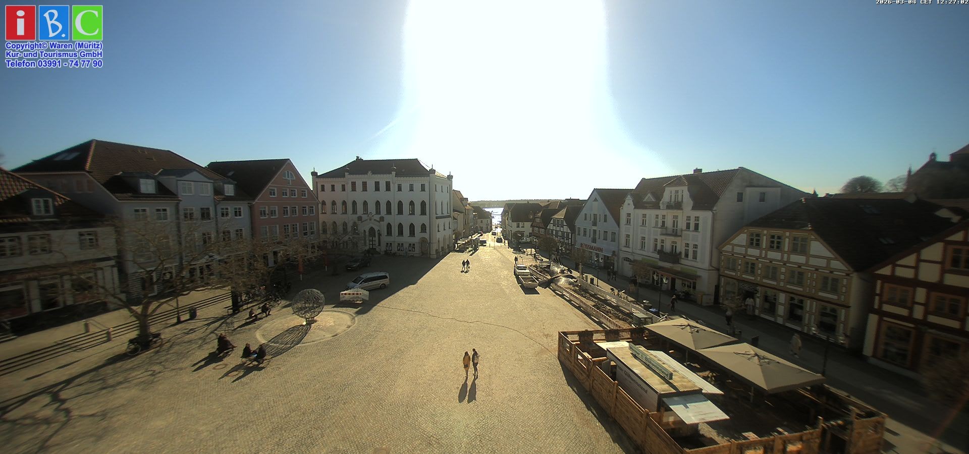 Archiv Foto Webcam Neuer Markt in Waren an der Müritz