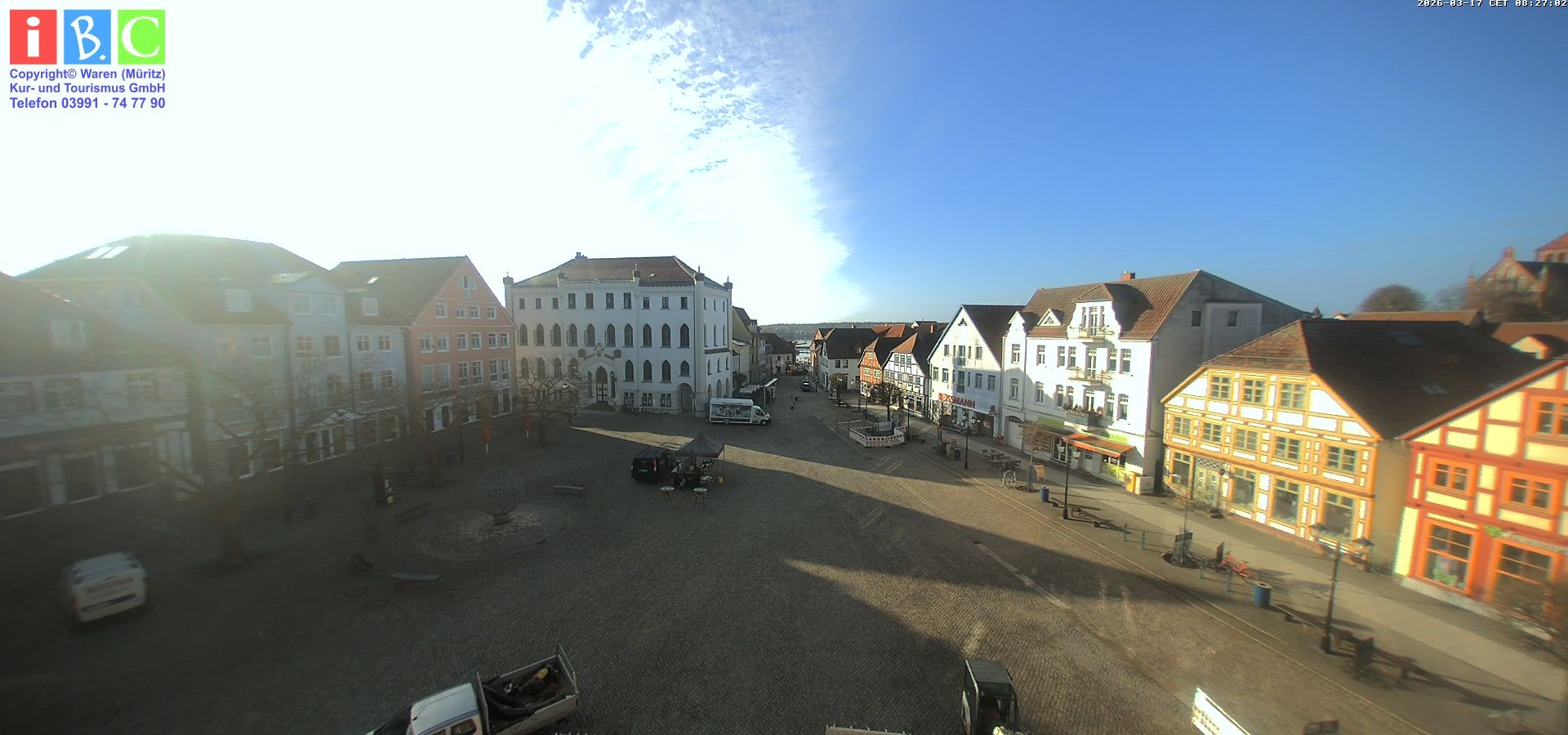 Archiv Foto Webcam Neuer Markt in Waren an der Müritz