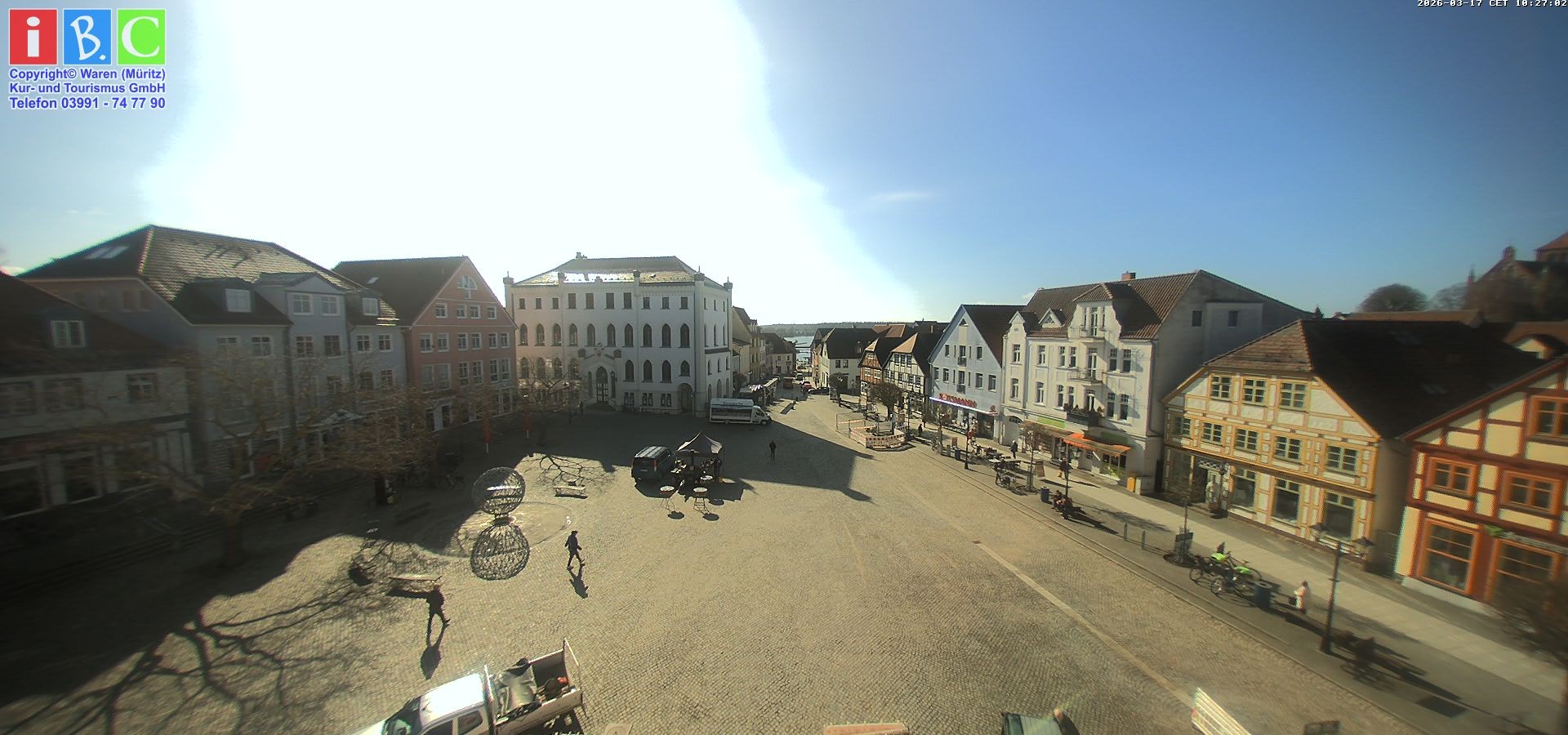 Archiv Foto Webcam Neuer Markt in Waren an der Müritz