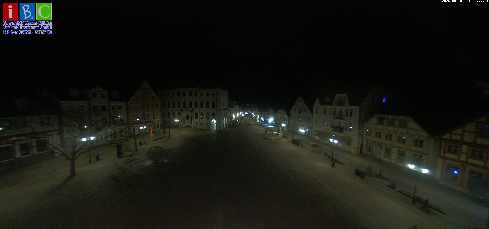 Archiv Foto Webcam Neuer Markt in Waren an der Müritz
