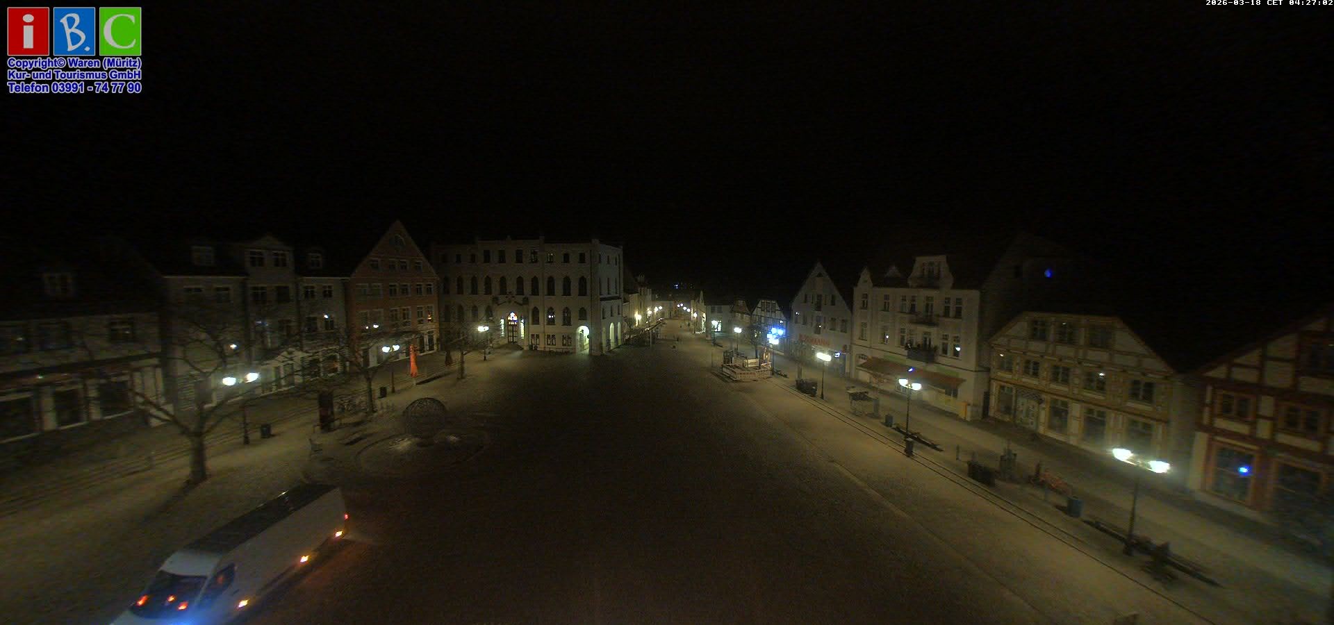 Archiv Foto Webcam Neuer Markt in Waren an der Müritz