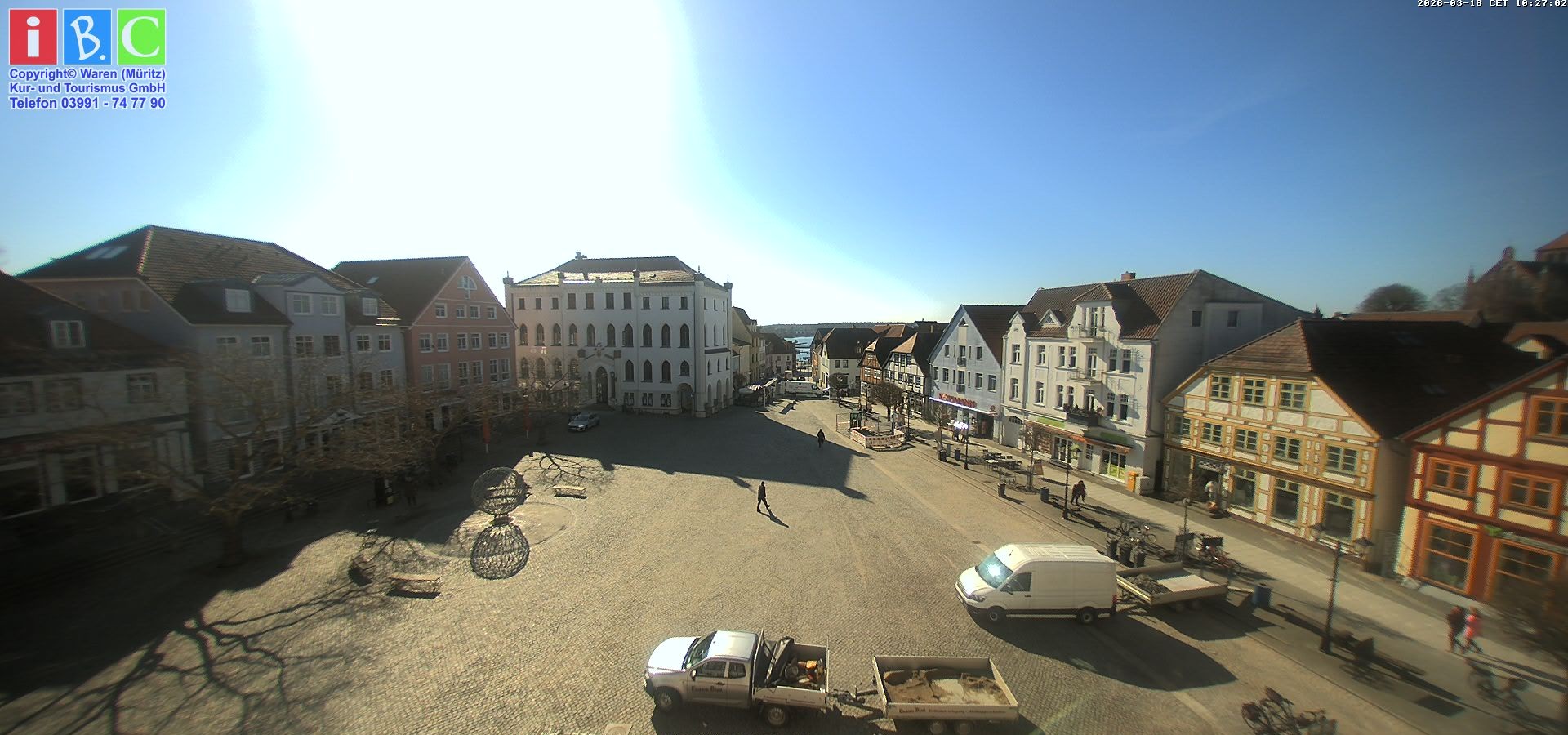 Archiv Foto Webcam Neuer Markt in Waren an der Müritz