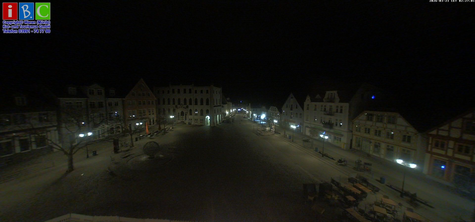 Archiv Foto Webcam Neuer Markt in Waren an der Müritz