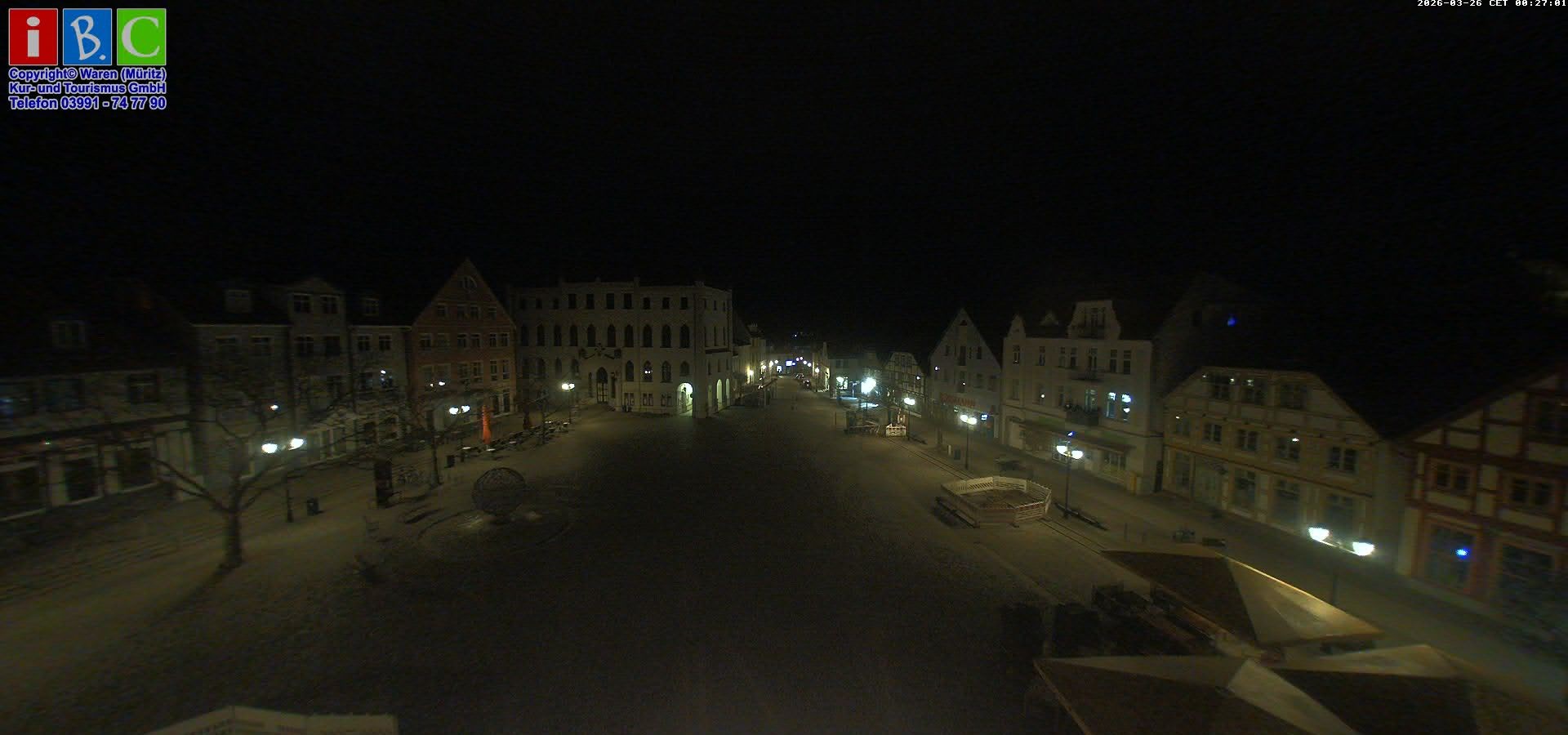 Archiv Foto Webcam Neuer Markt in Waren an der Müritz