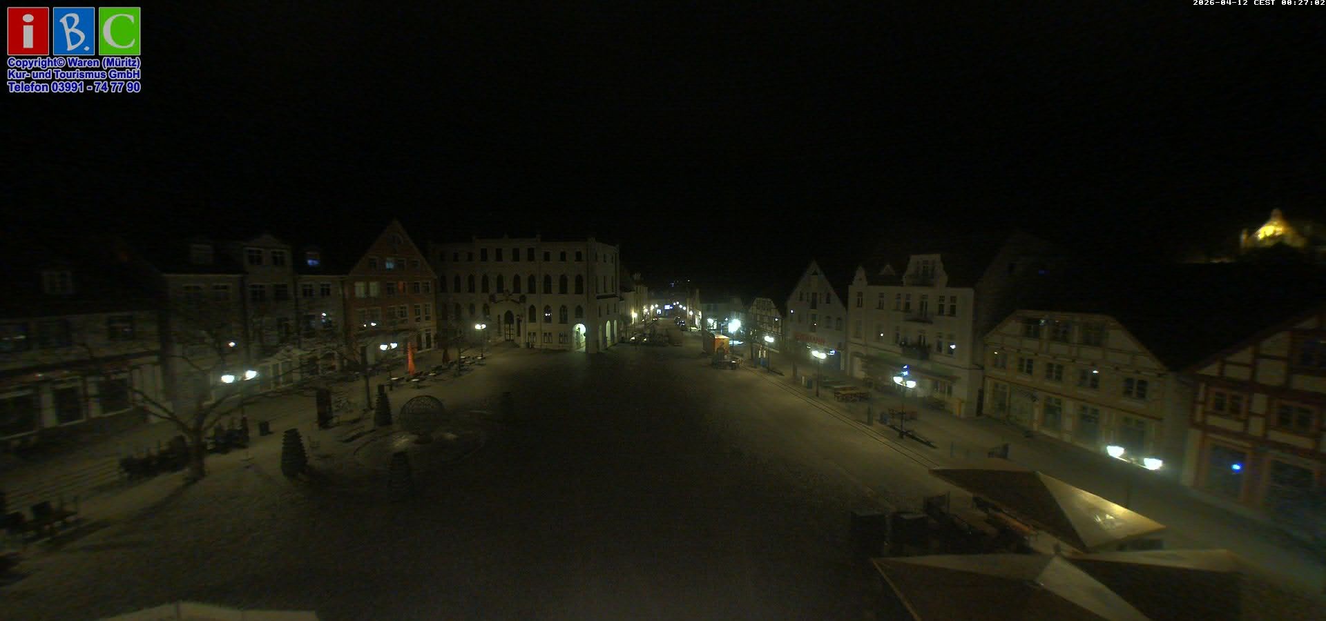 Archiv Foto Webcam Neuer Markt in Waren an der Müritz