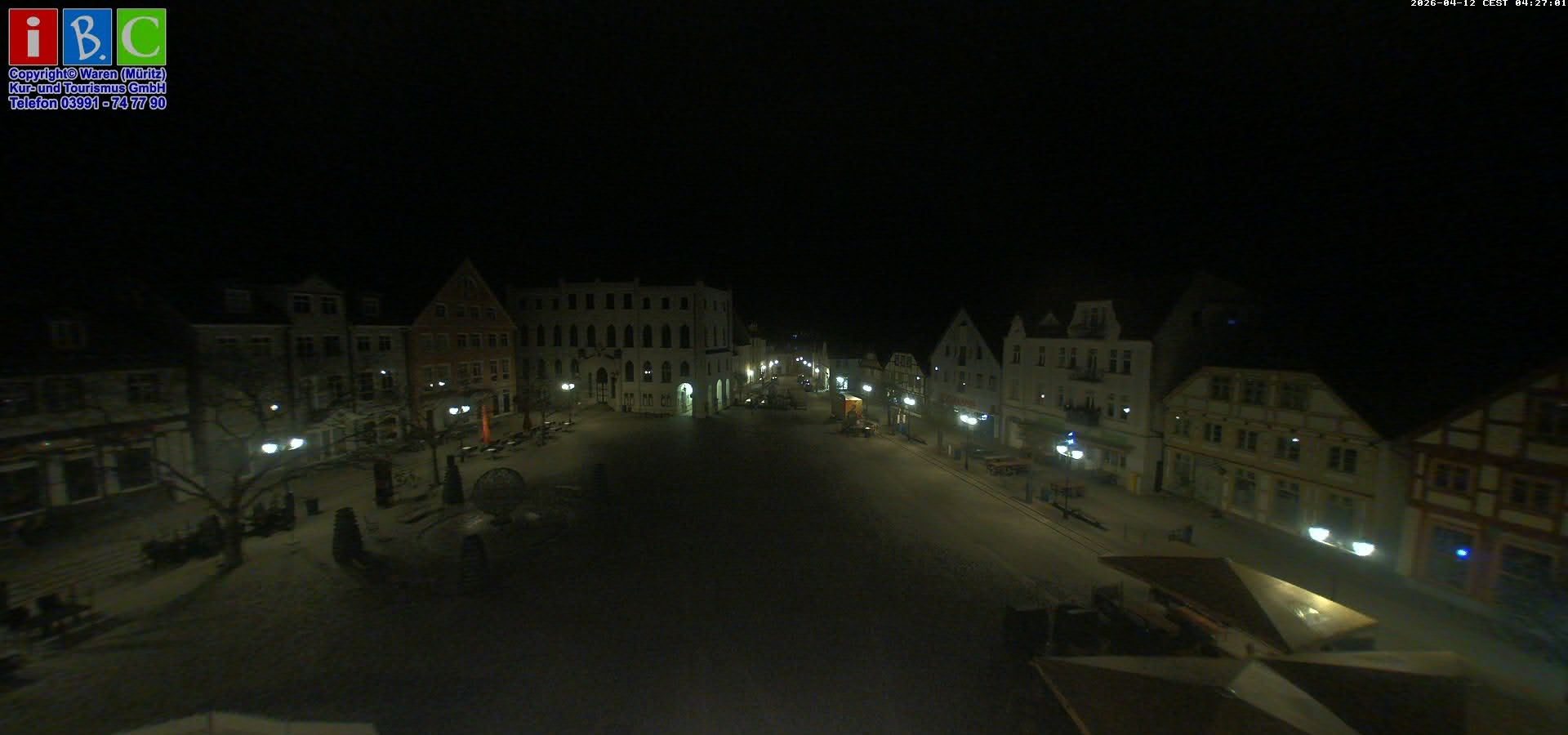 Archiv Foto Webcam Neuer Markt in Waren an der Müritz