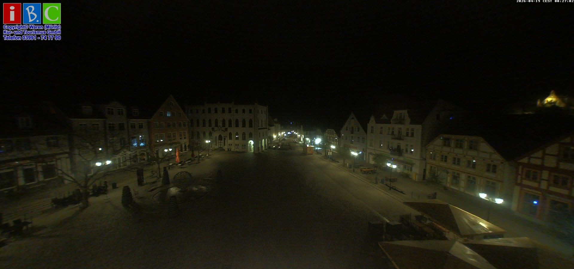 Archived image Webcam Waren (Müritz) - Market place