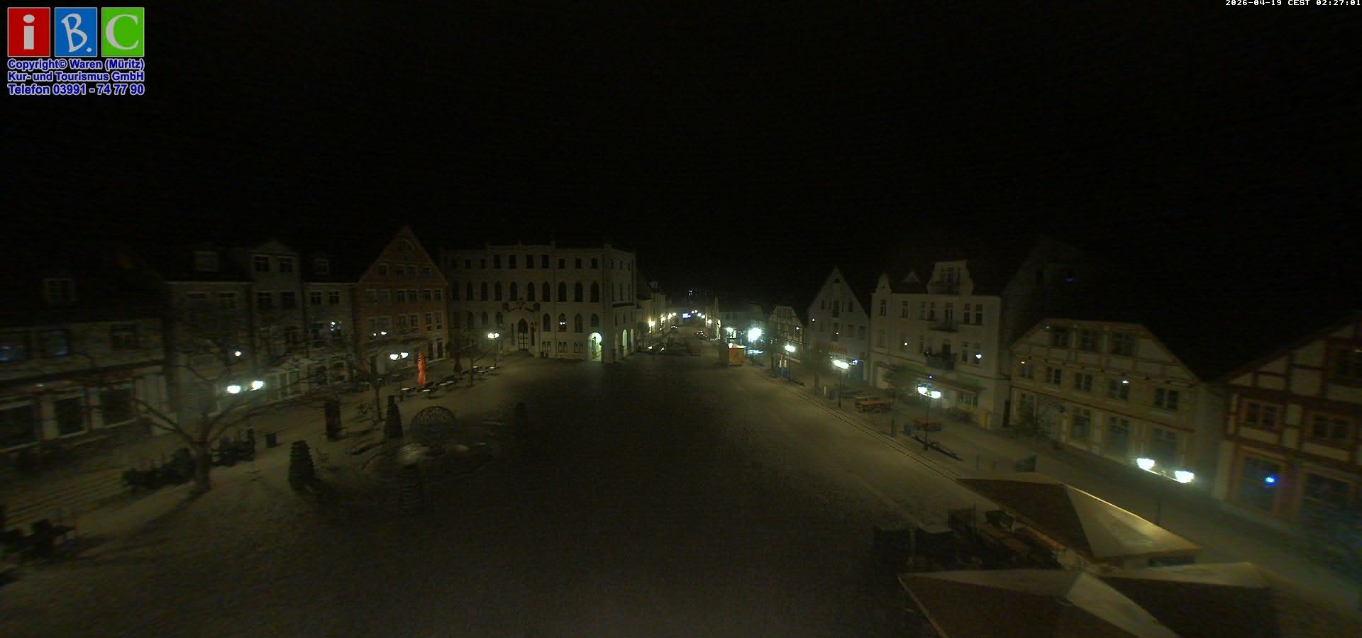 Archived image Webcam Waren (Müritz) - Market place