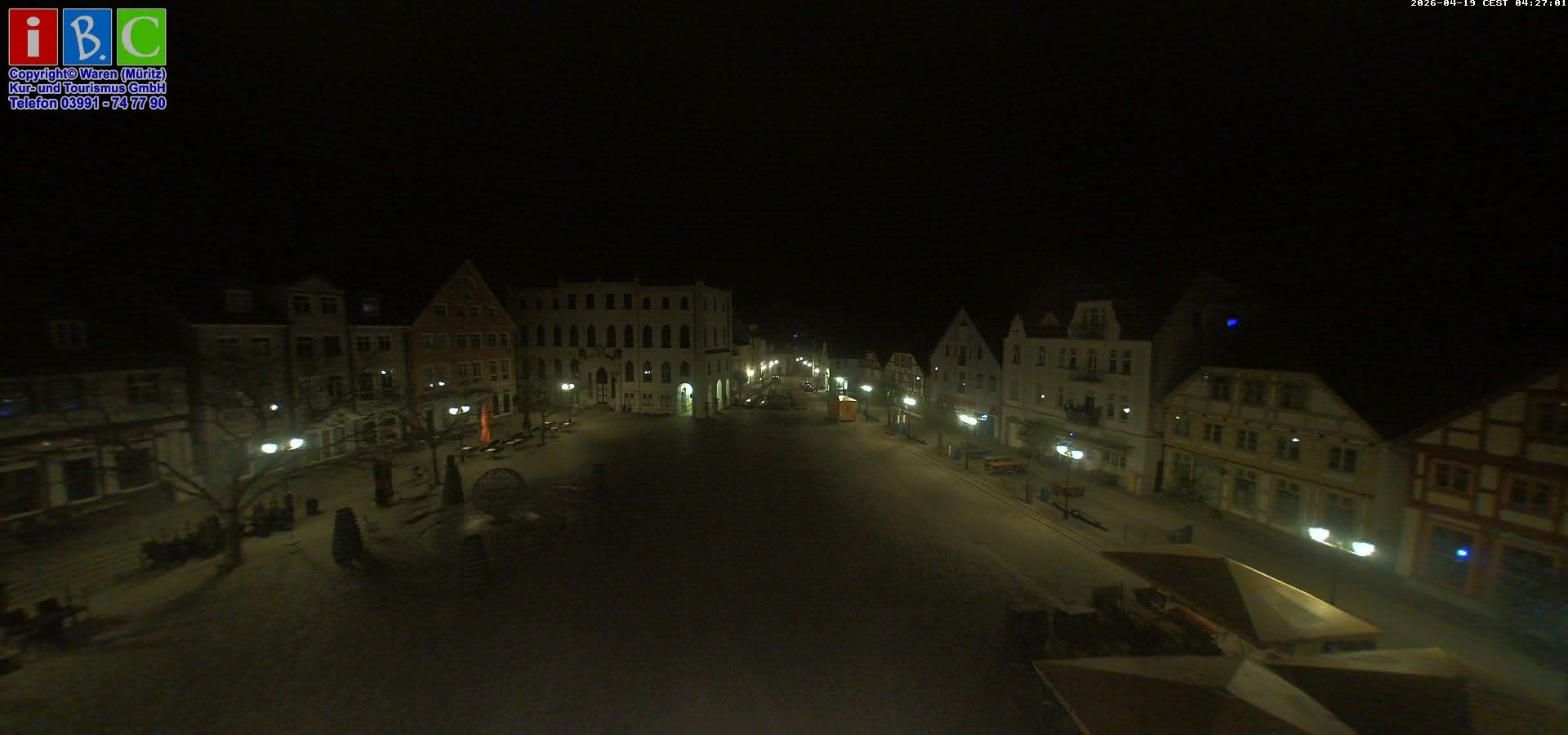 Archived image Webcam Waren (Müritz) - Market place