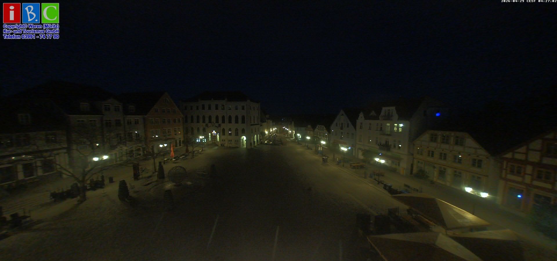 Archiv Foto Webcam Neuer Markt in Waren an der Müritz
