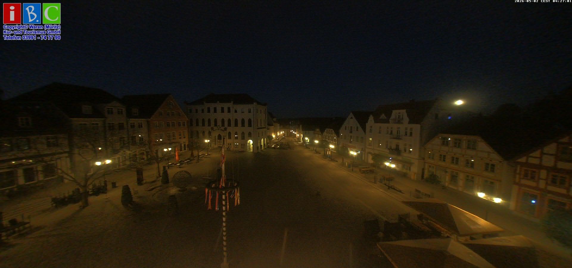 Archiv Foto Webcam Neuer Markt in Waren an der Müritz