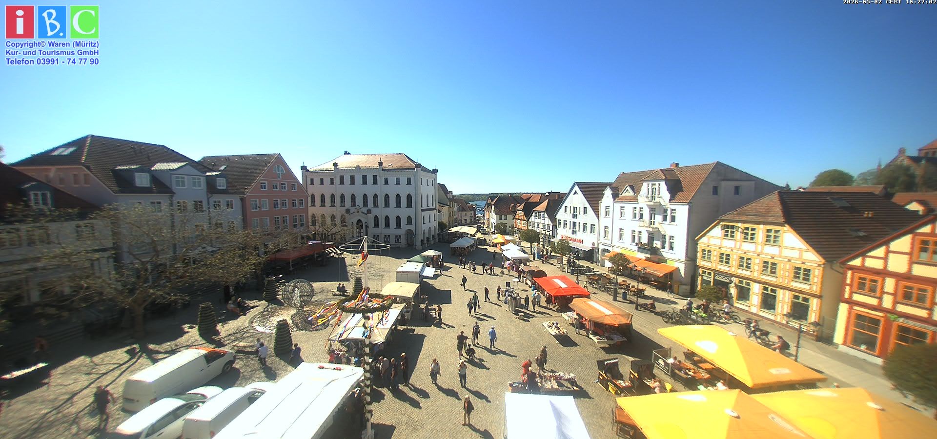 Archiv Foto Webcam Neuer Markt in Waren an der Müritz