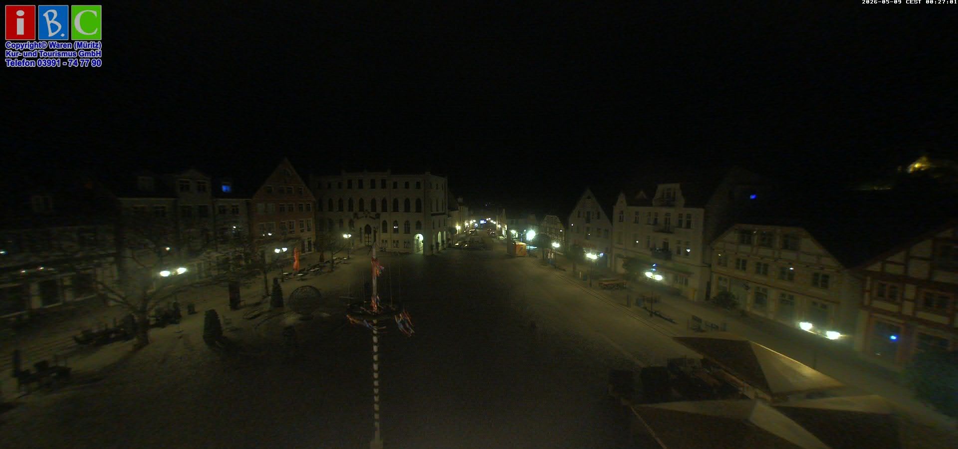 Archived image Webcam Waren (Müritz) - Market place