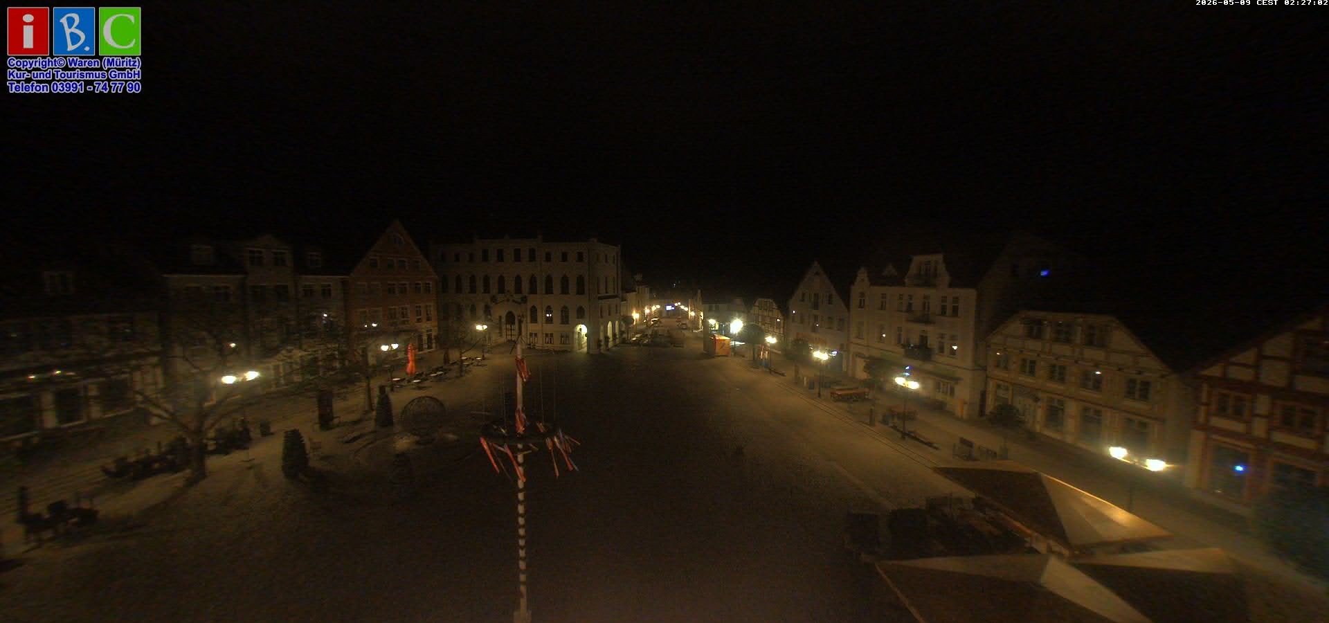 Archived image Webcam Waren (Müritz) - Market place