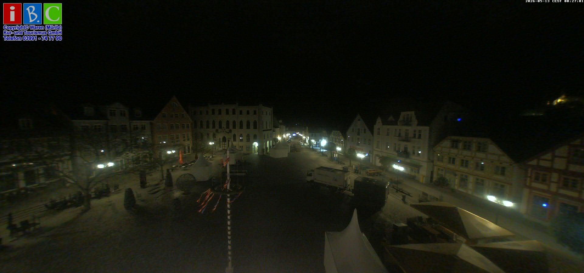 Archived image Webcam Waren (Müritz) - Market place