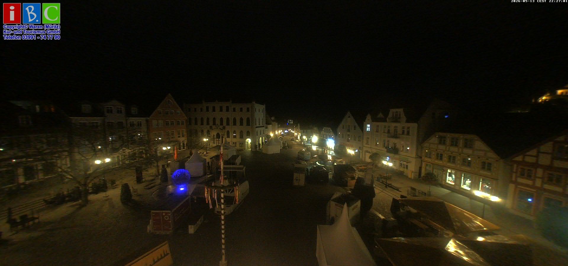 Archived image Webcam Waren (Müritz) - Market place