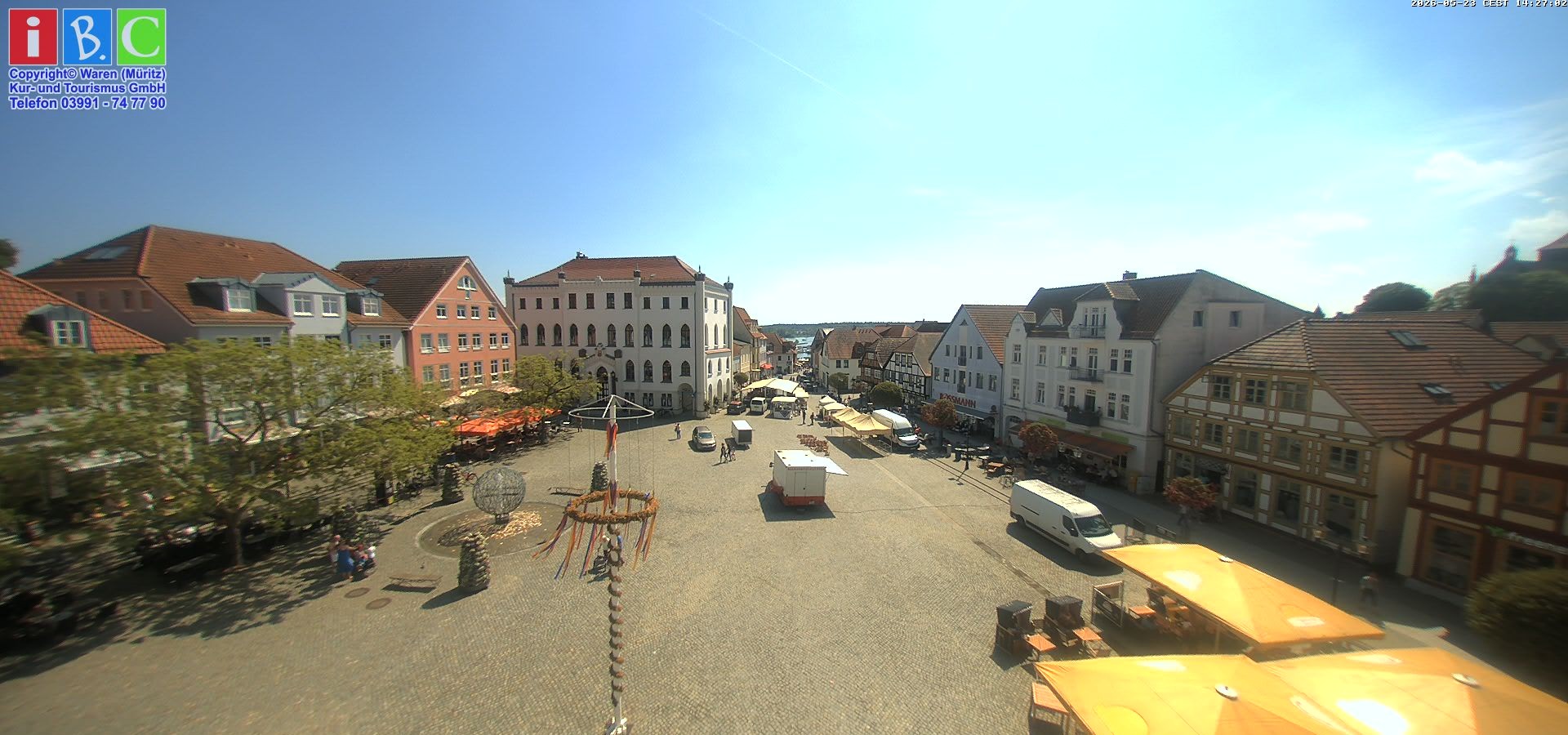 Archiv Foto Webcam Neuer Markt in Waren an der Müritz