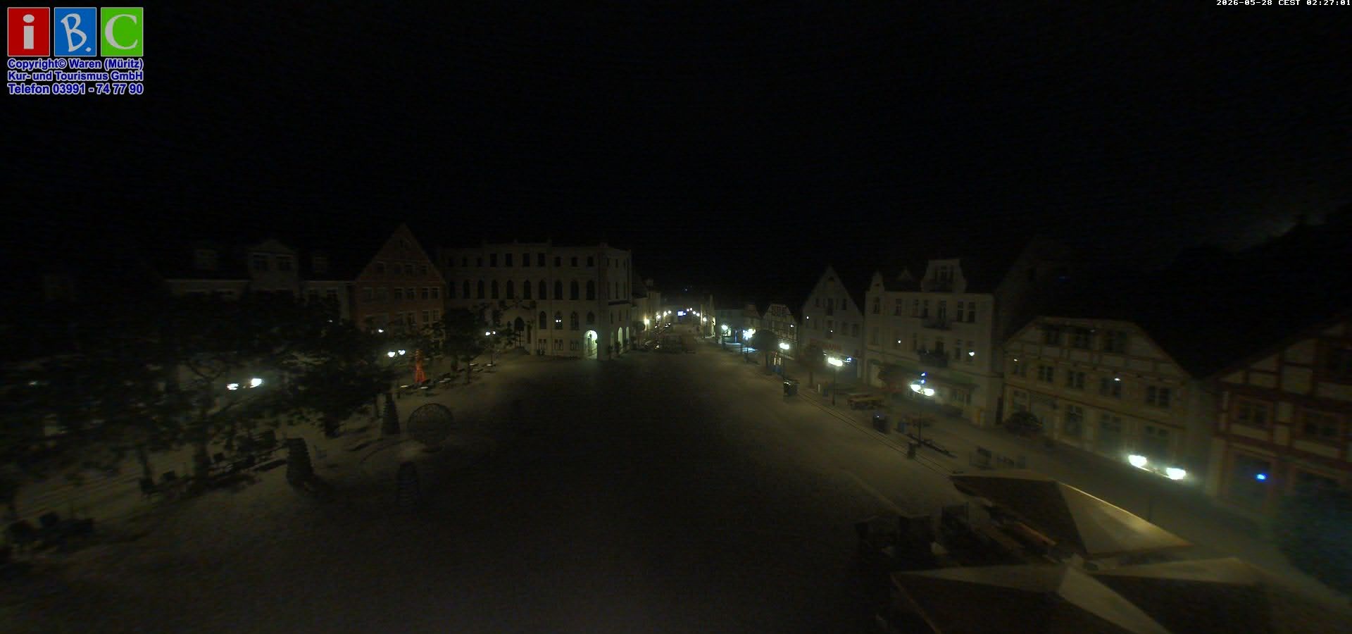 Archived image Webcam Waren (Müritz) - Market place