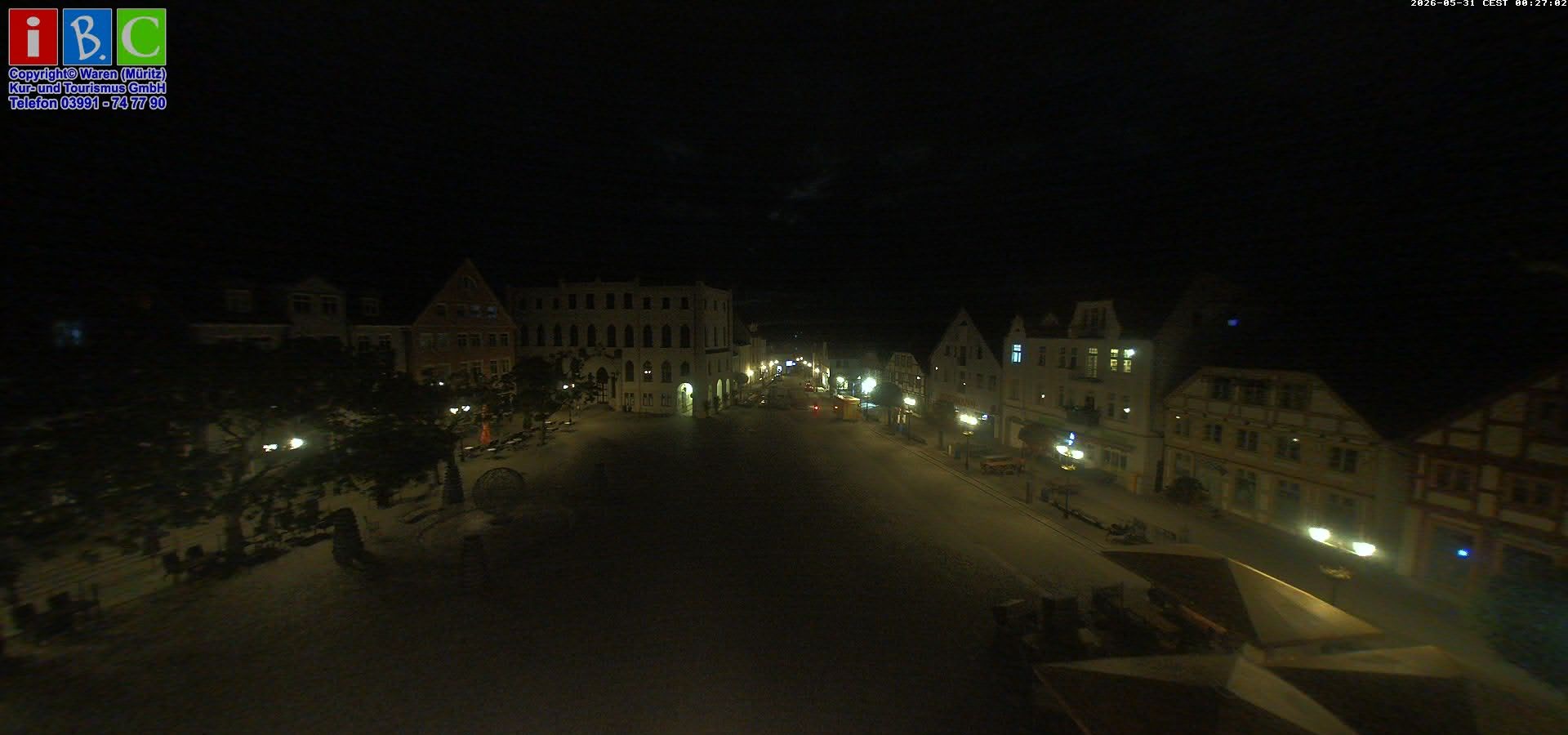 Archiv Foto Webcam Neuer Markt in Waren an der Müritz