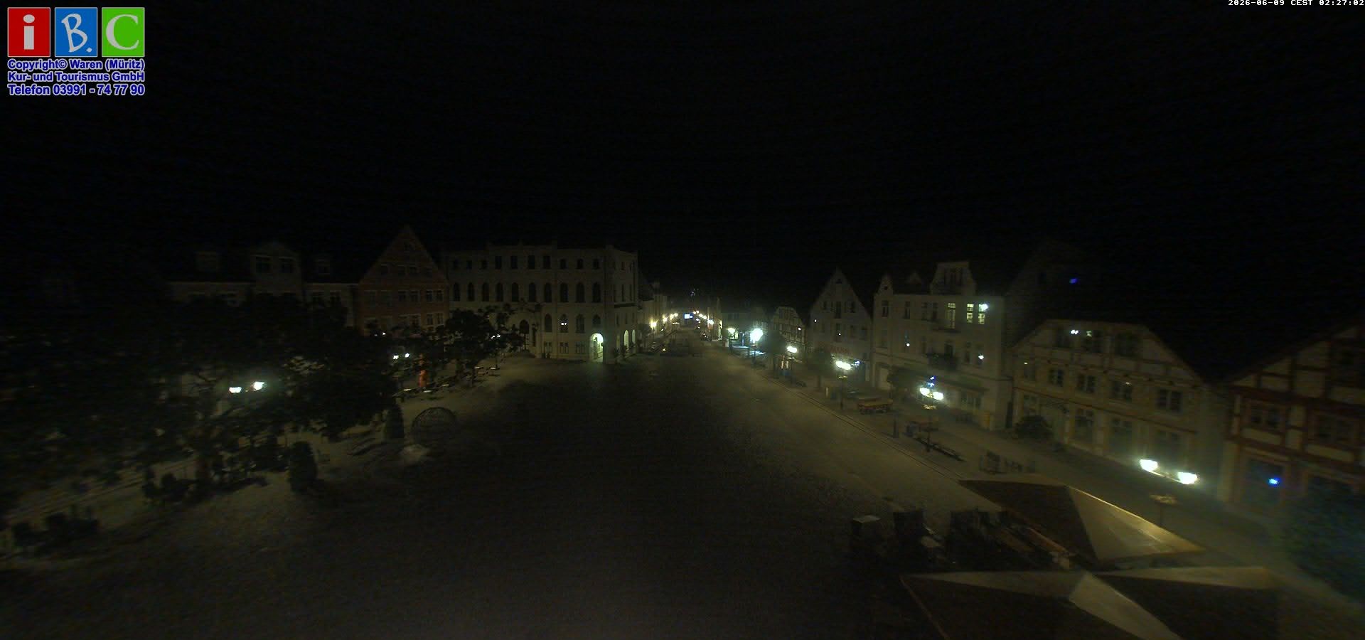 Archiv Foto Webcam Neuer Markt in Waren an der Müritz