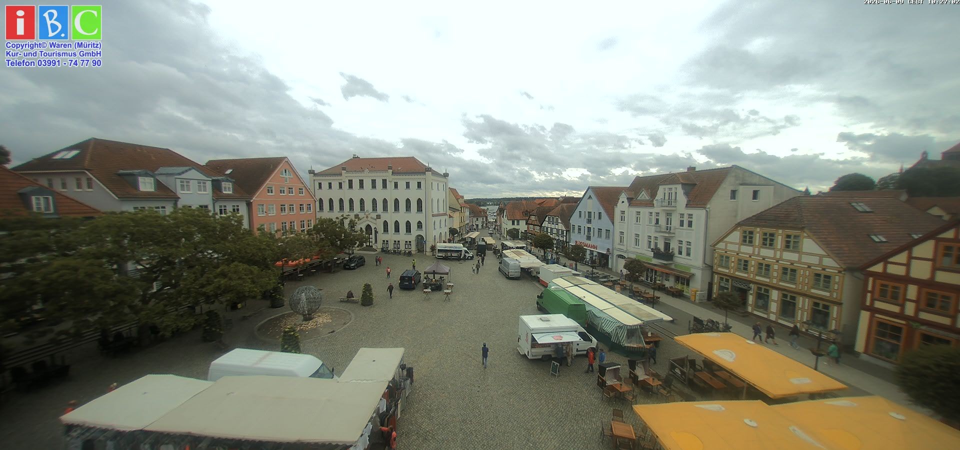 Archiv Foto Webcam Neuer Markt in Waren an der Müritz