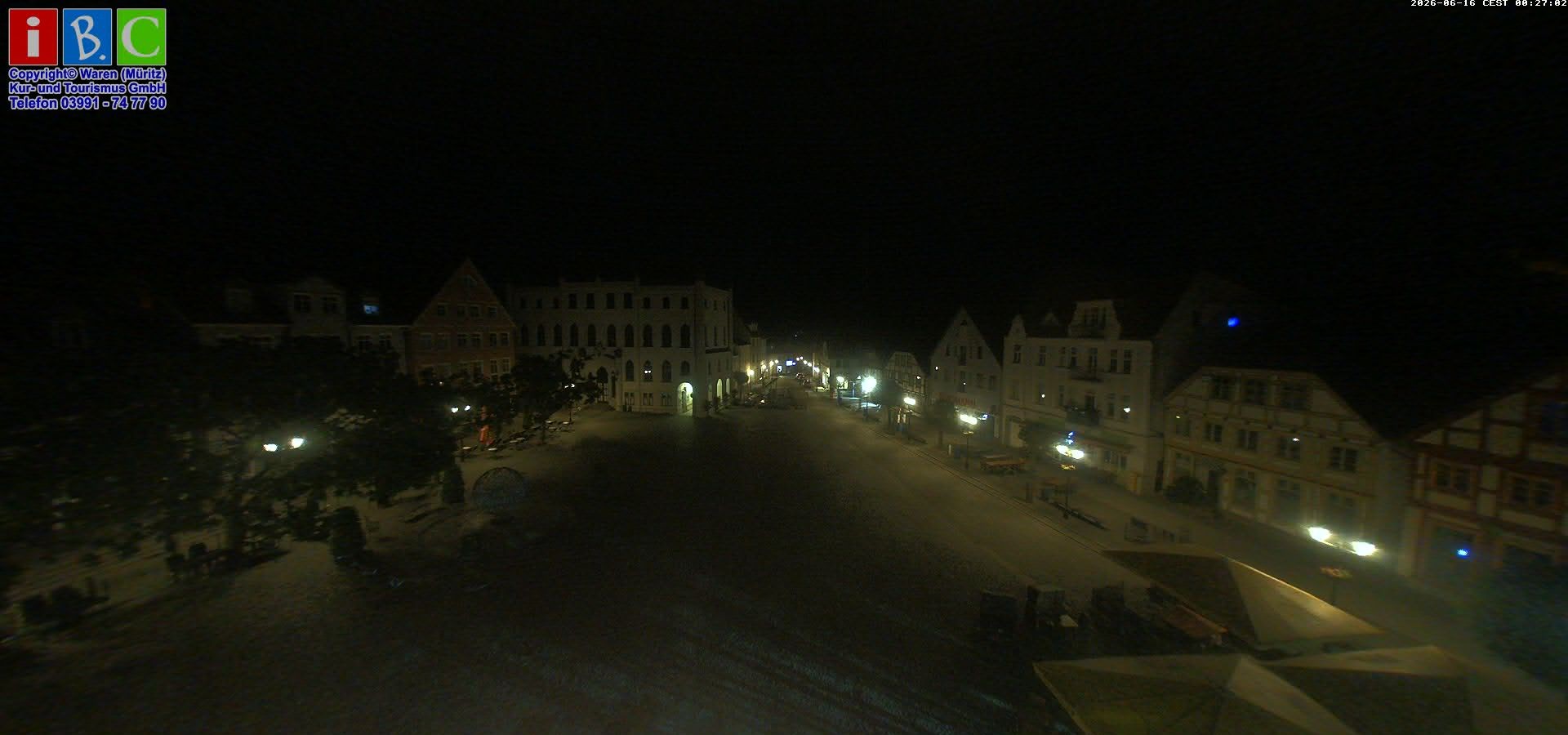Archiv Foto Webcam Neuer Markt in Waren an der Müritz