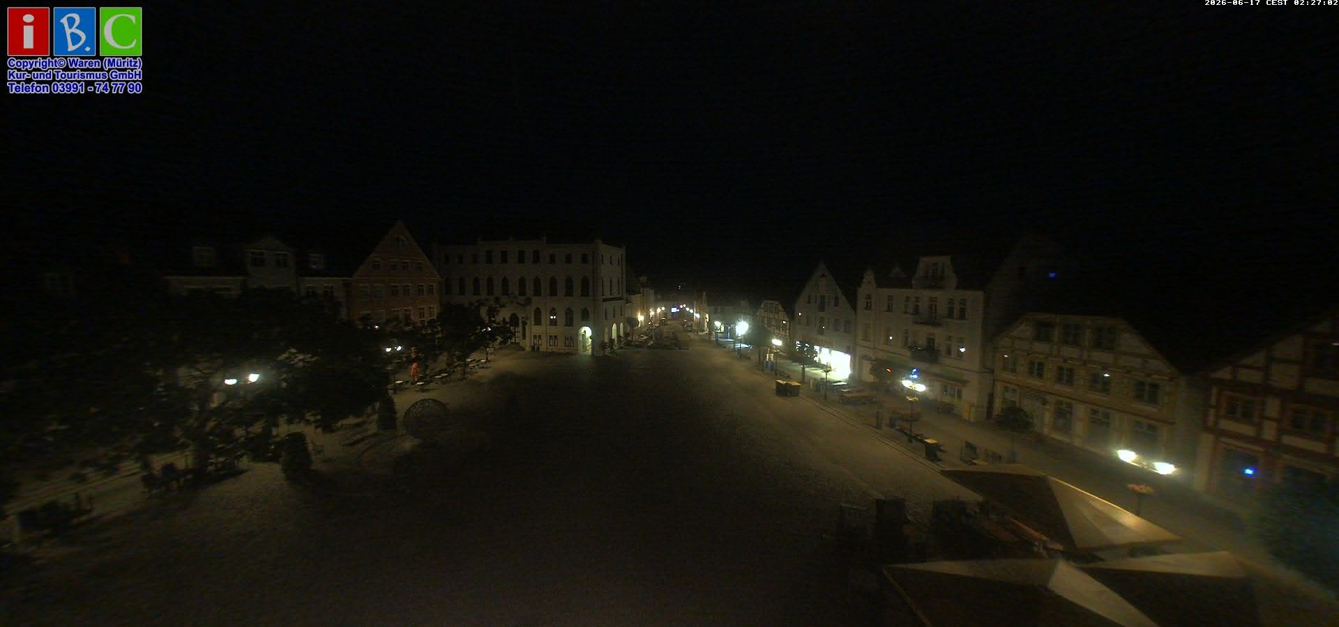 Archiv Foto Webcam Neuer Markt in Waren an der Müritz