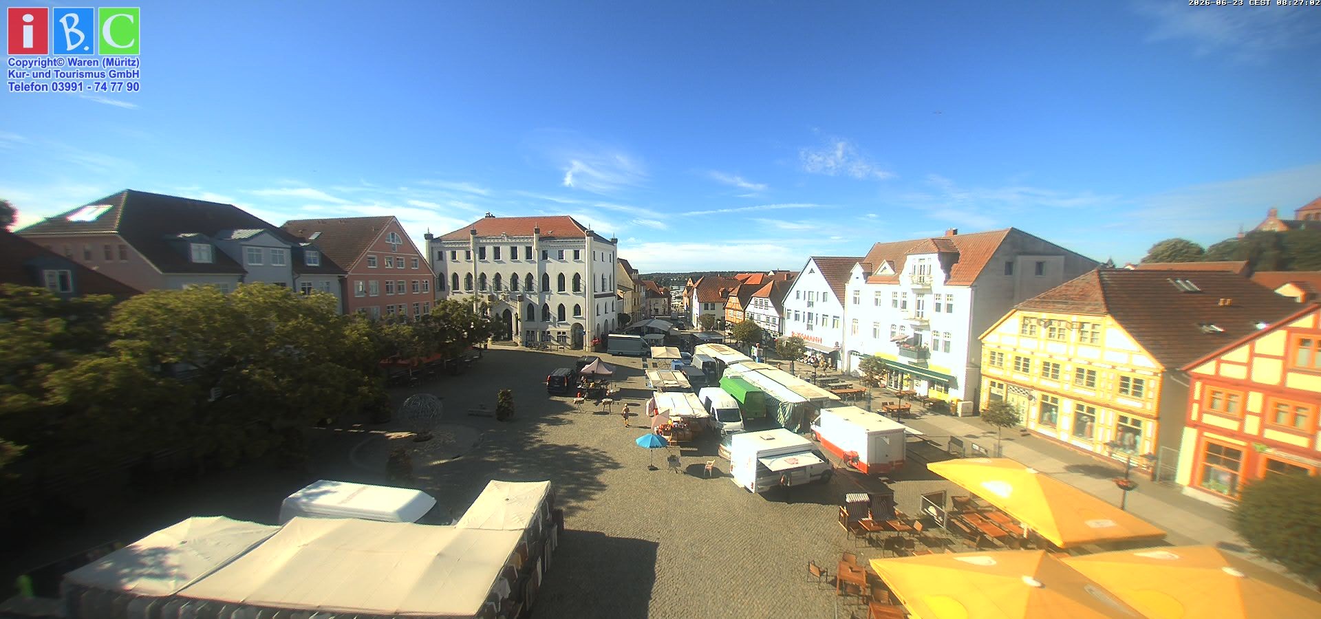 Archiv Foto Webcam Neuer Markt in Waren an der Müritz