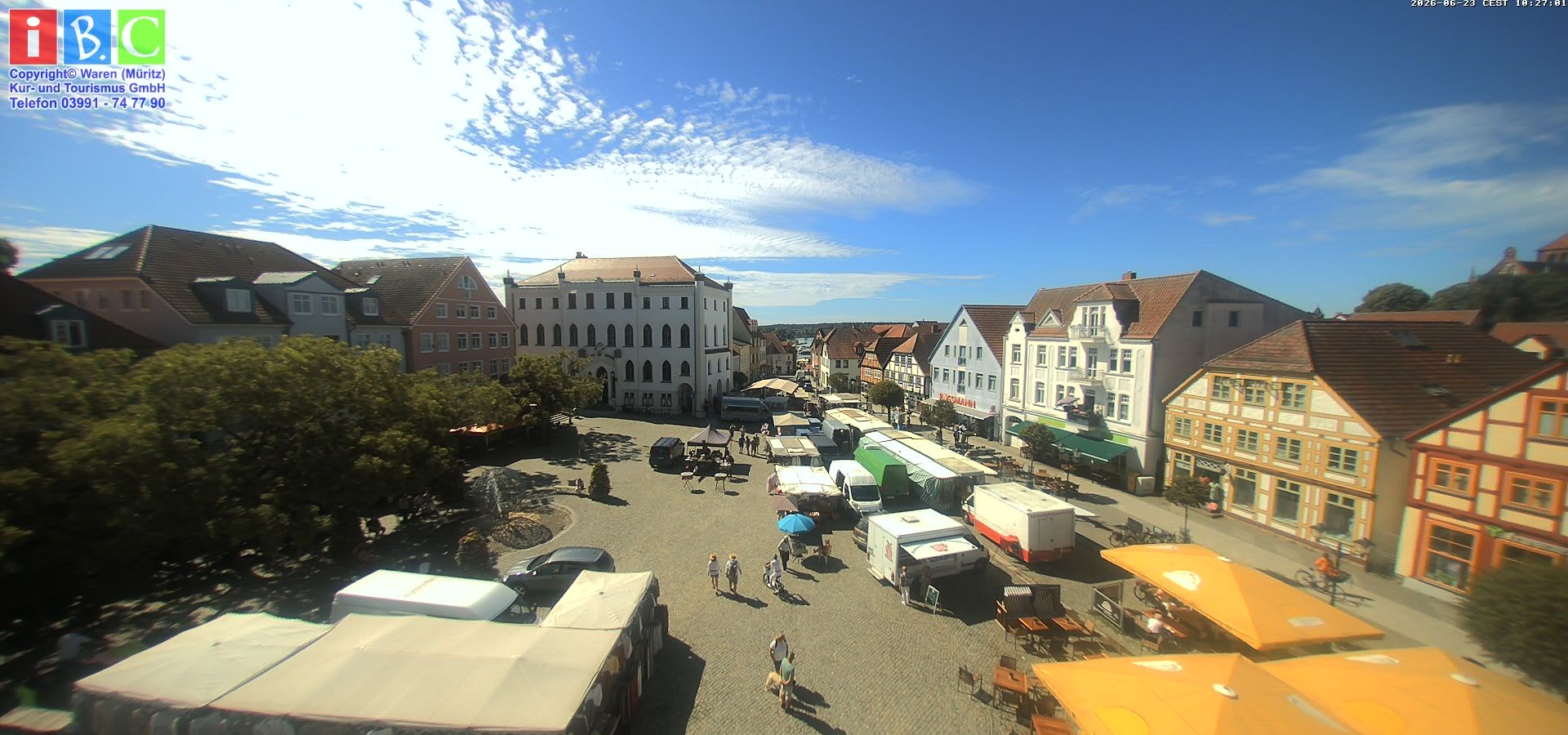 Archiv Foto Webcam Neuer Markt in Waren an der Müritz