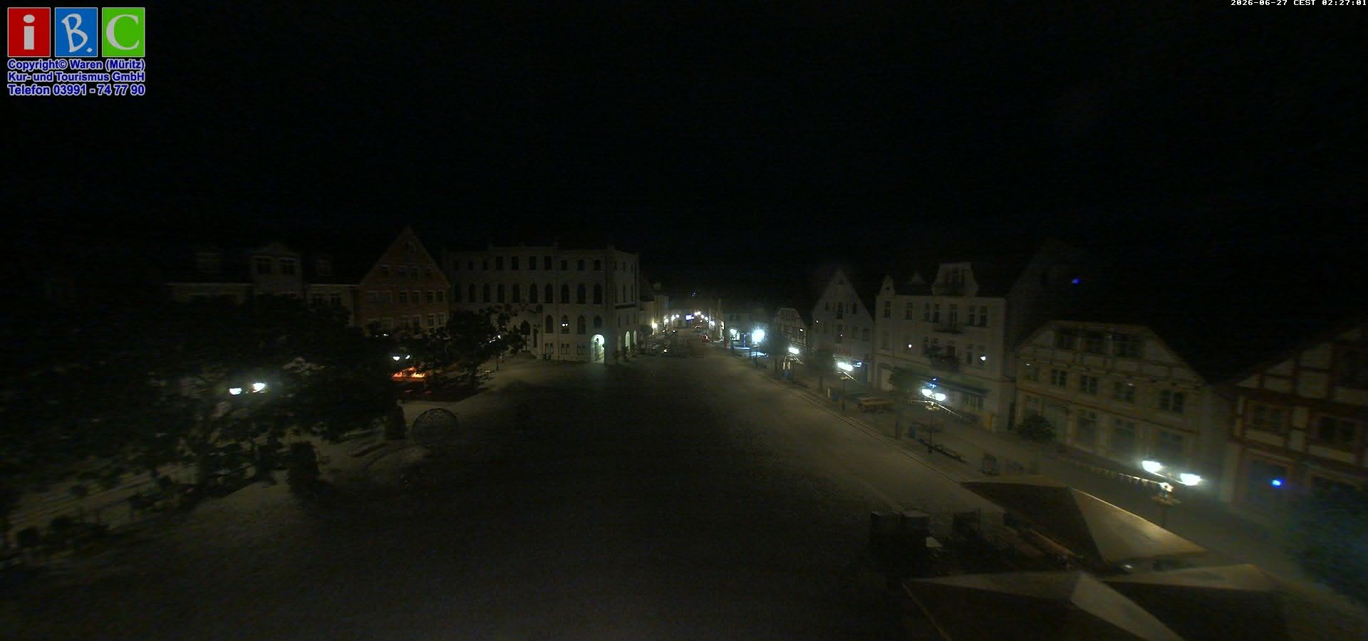 Archiv Foto Webcam Neuer Markt in Waren an der Müritz