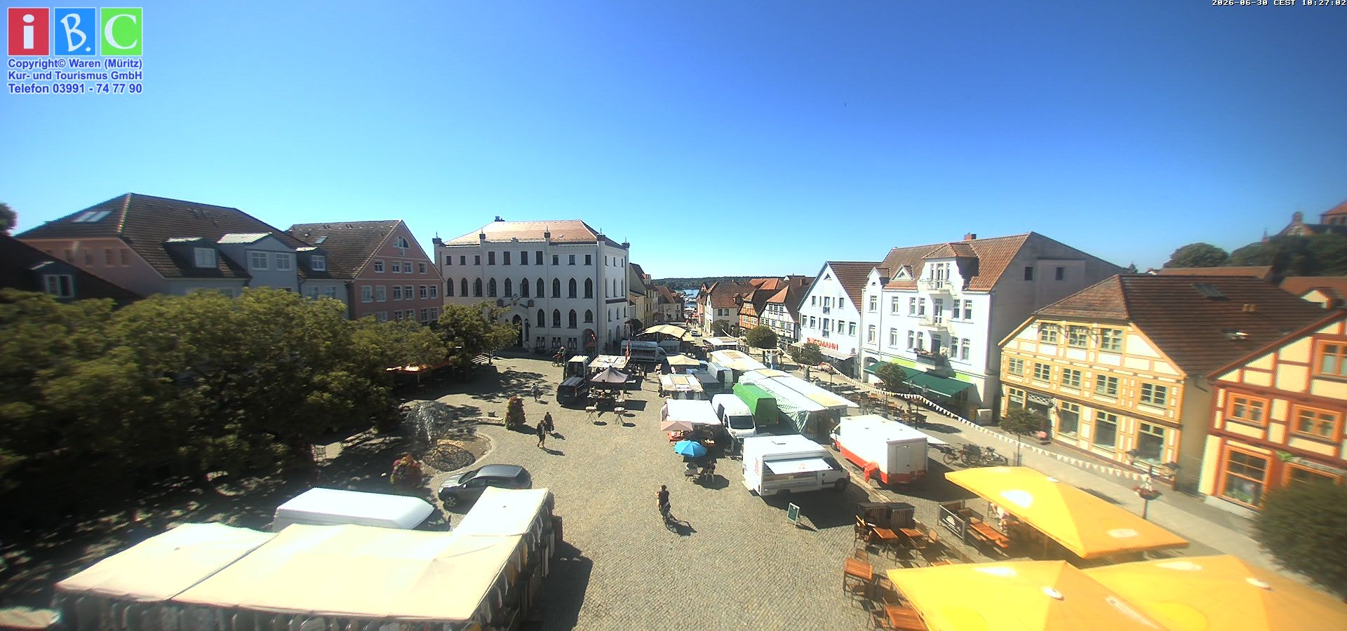 Archiv Foto Webcam Neuer Markt in Waren an der Müritz