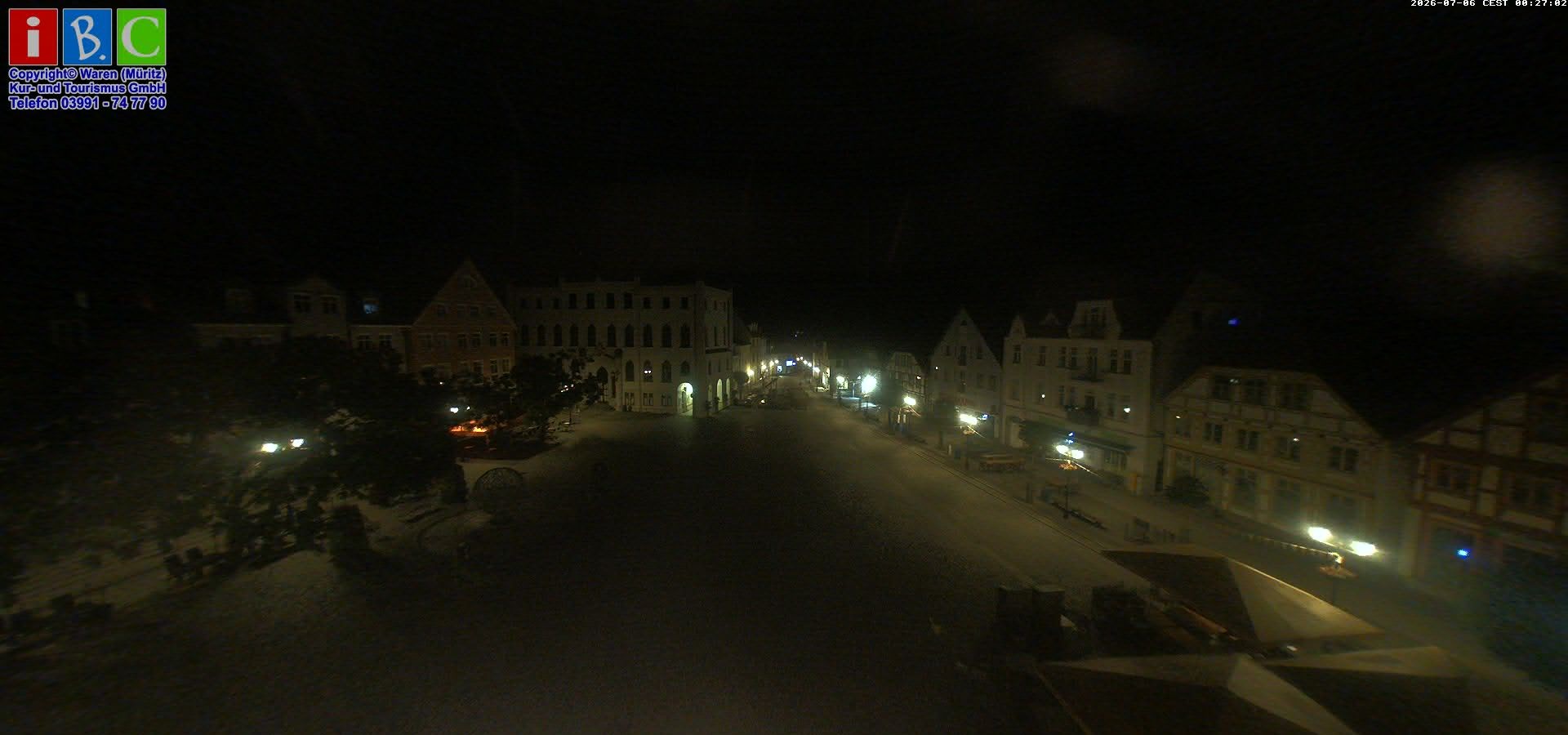 Archiv Foto Webcam Neuer Markt in Waren an der Müritz