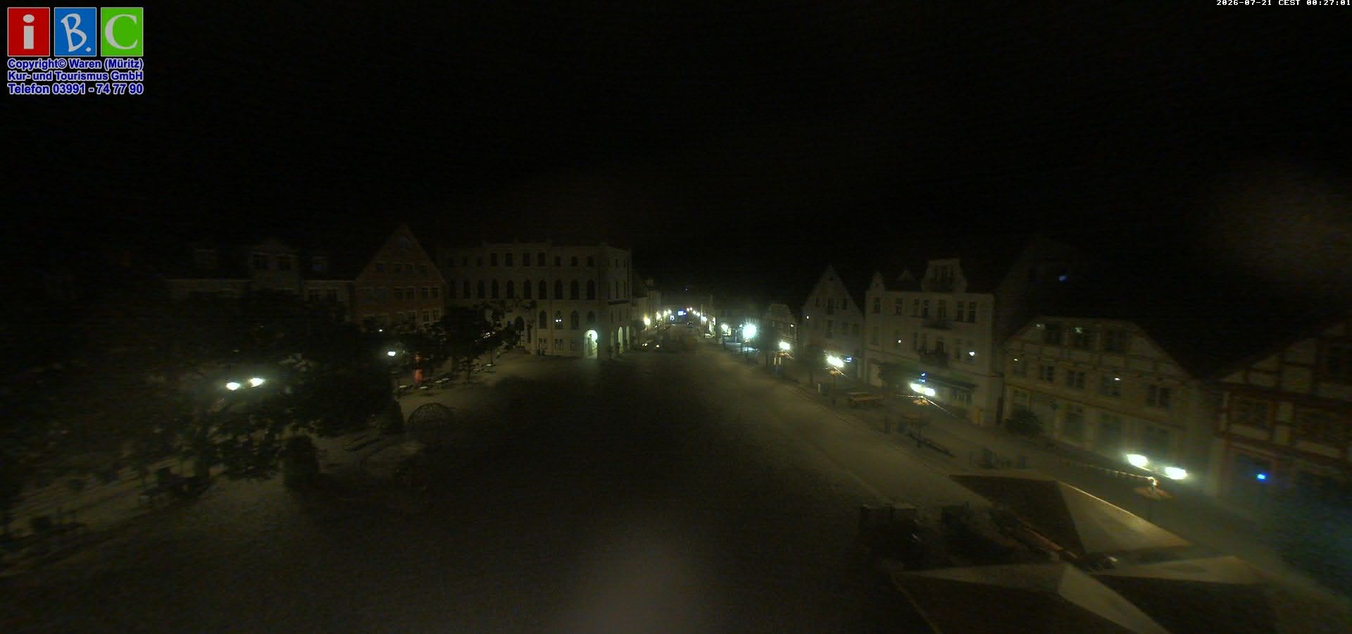 Archiv Foto Webcam Neuer Markt in Waren an der Müritz