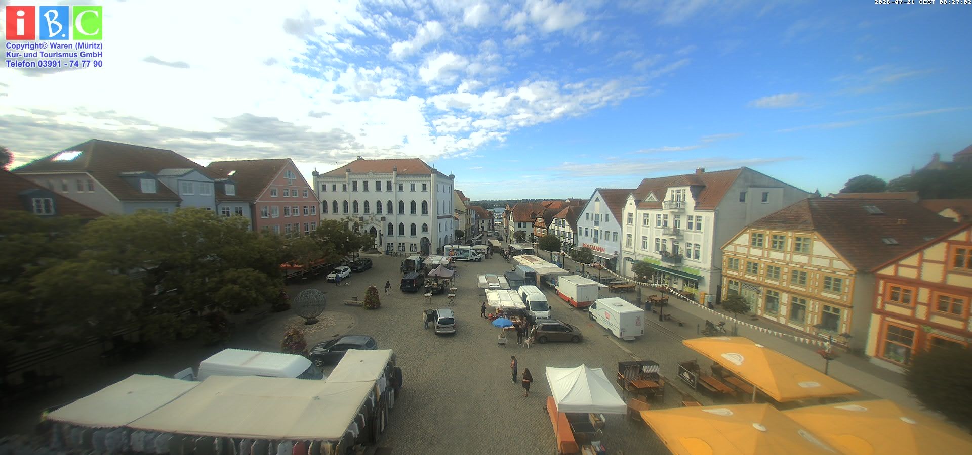 Archiv Foto Webcam Neuer Markt in Waren an der Müritz