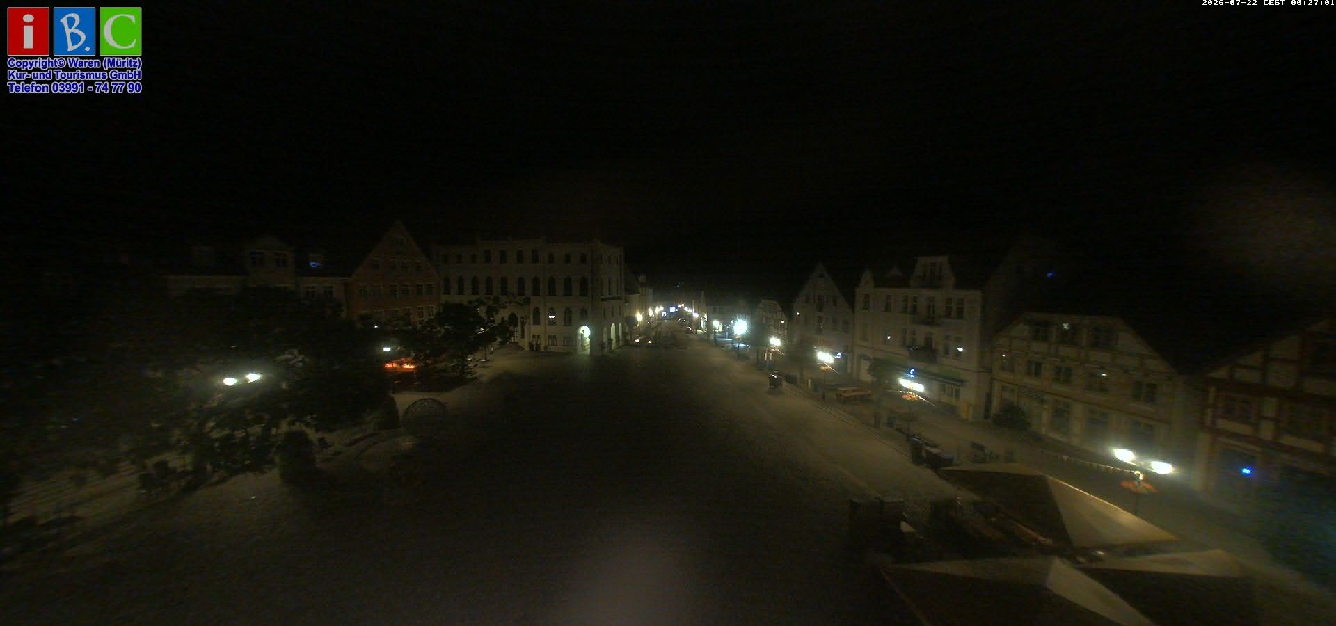 Archiv Foto Webcam Neuer Markt in Waren an der Müritz
