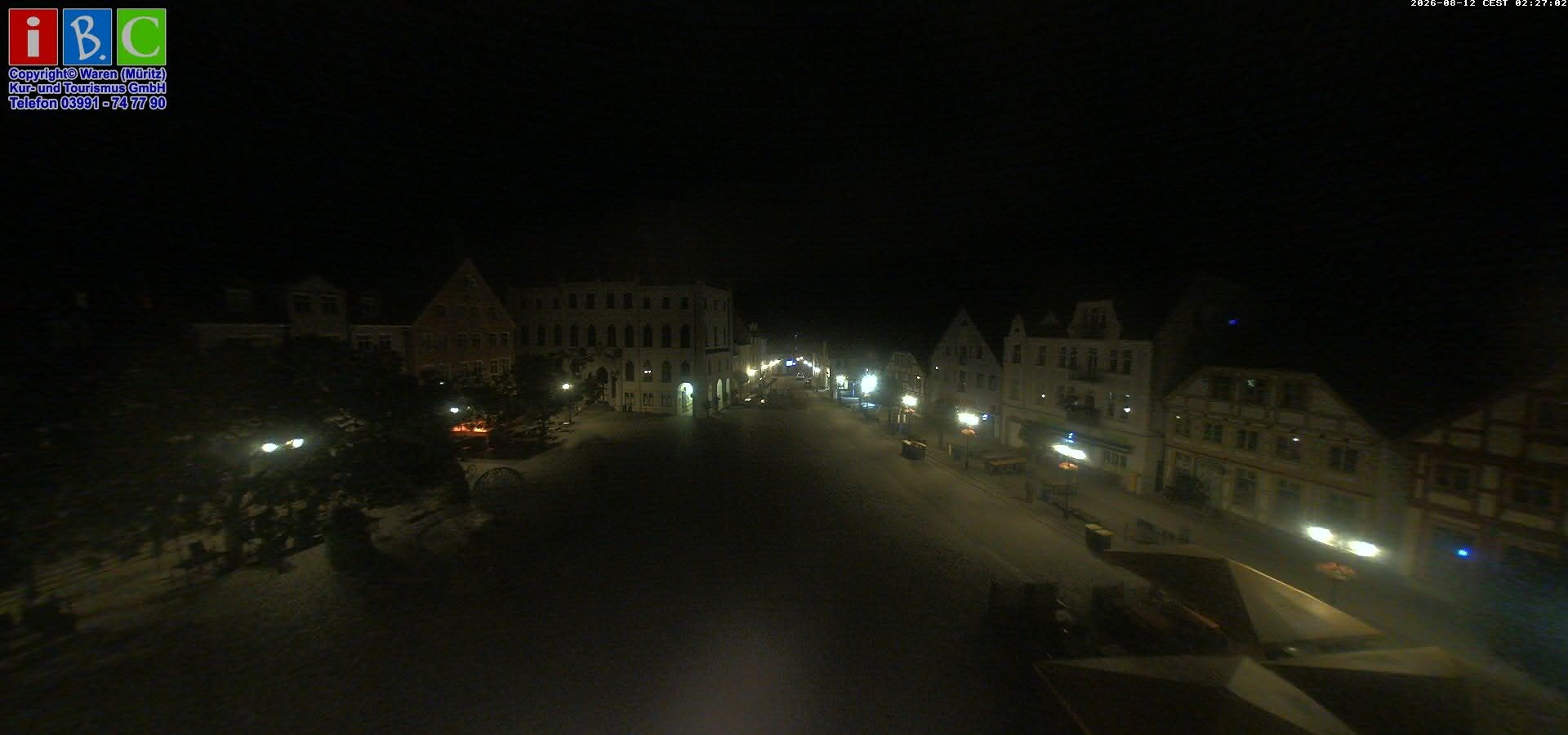 Archiv Foto Webcam Neuer Markt in Waren an der Müritz