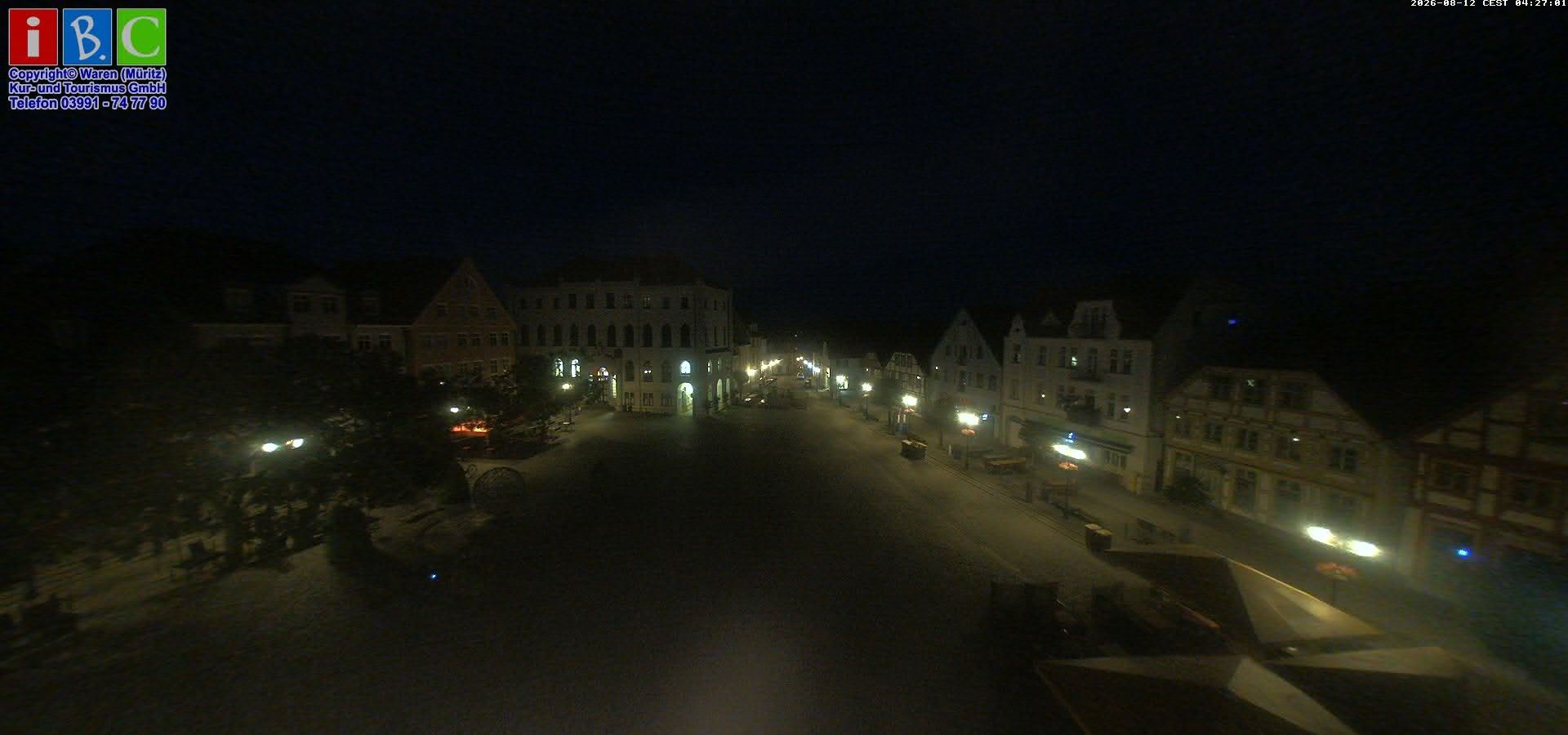 Archiv Foto Webcam Neuer Markt in Waren an der Müritz