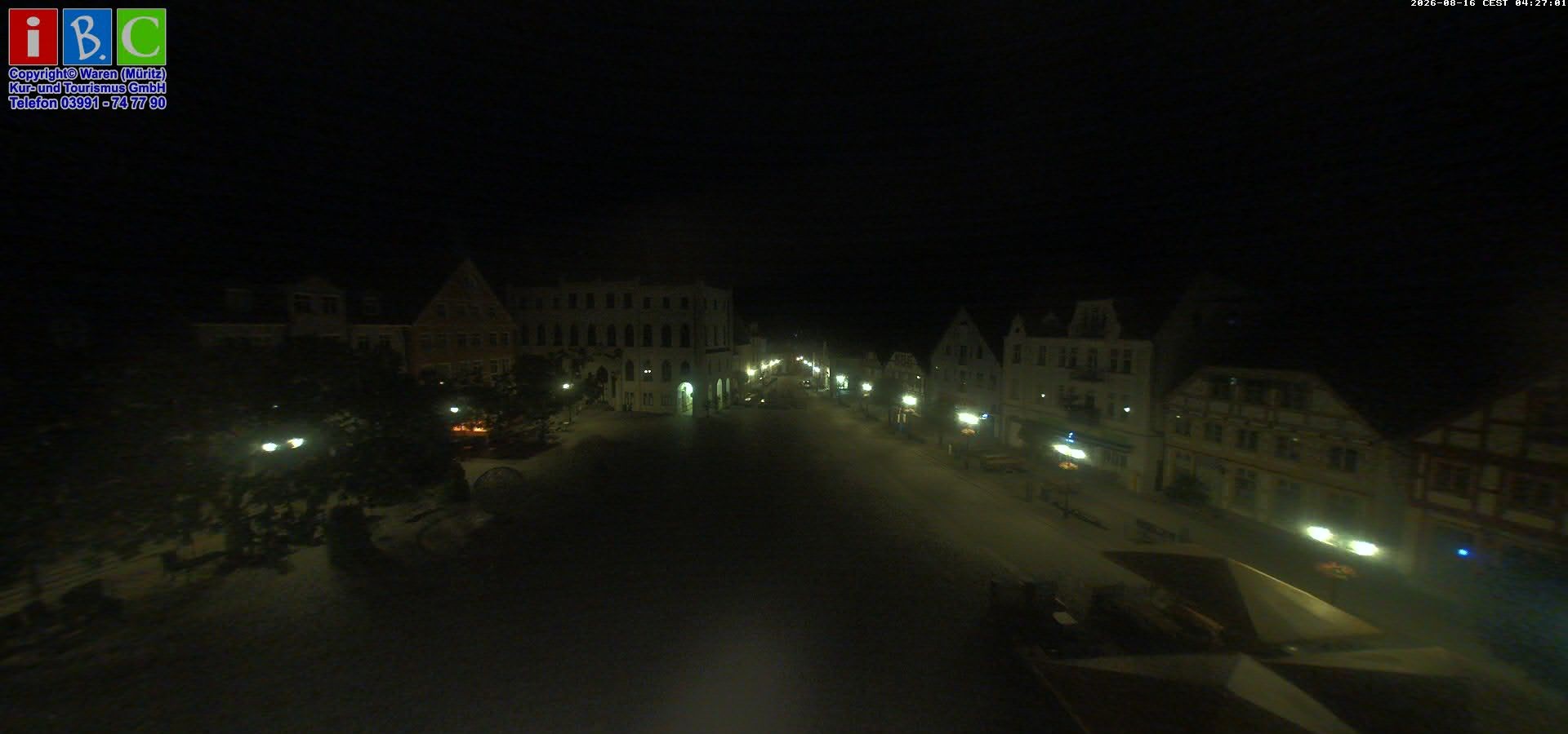 Archiv Foto Webcam Neuer Markt in Waren an der Müritz