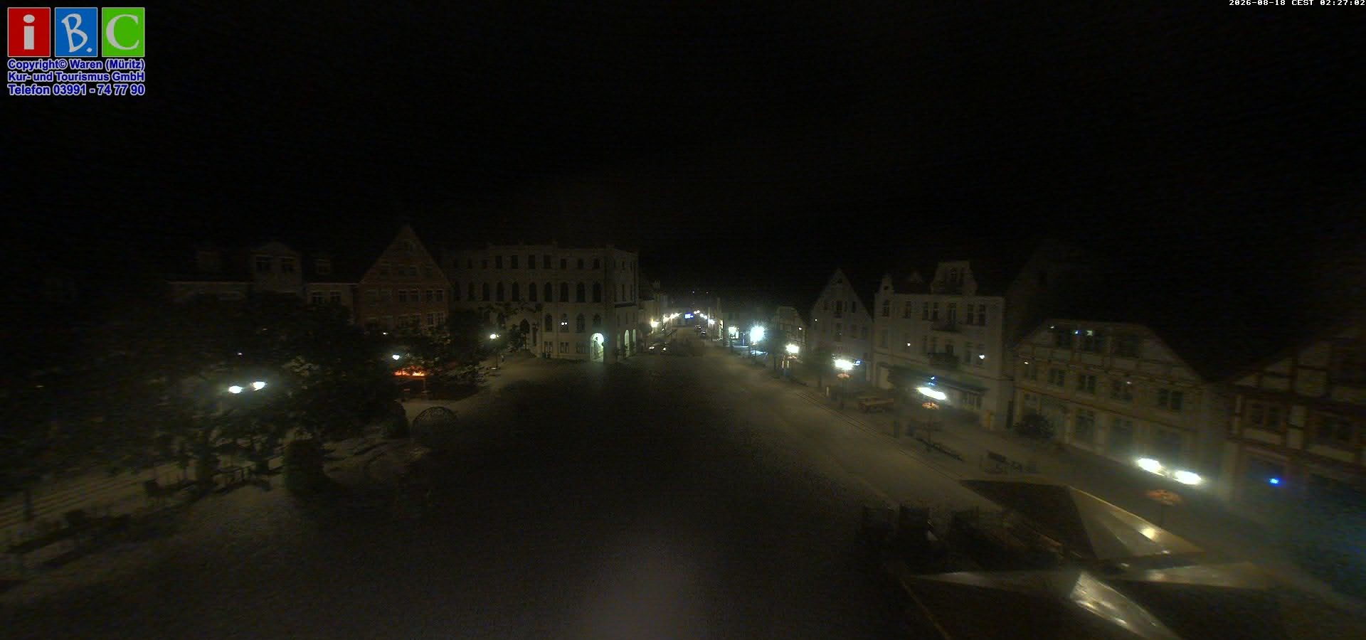 Archiv Foto Webcam Neuer Markt in Waren an der Müritz