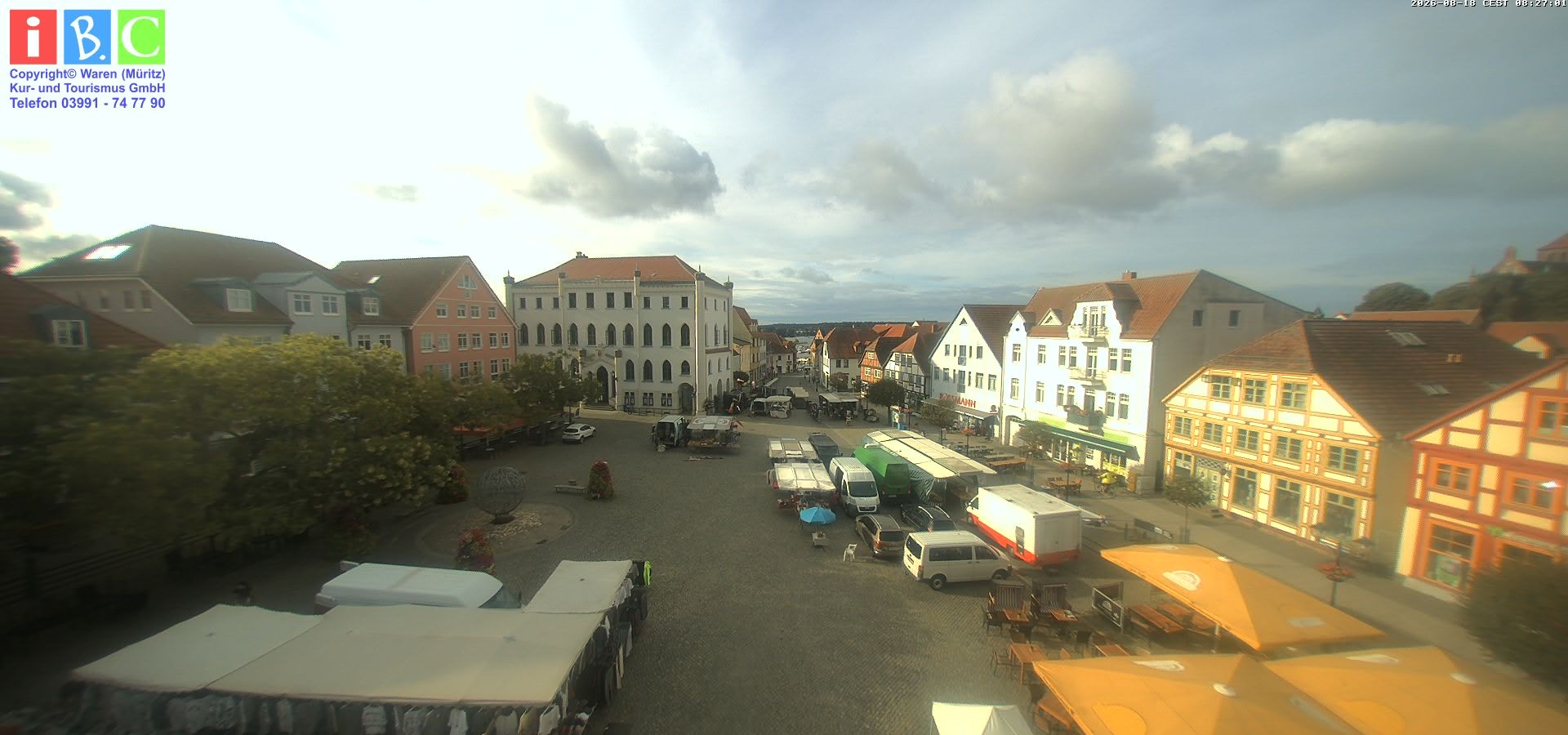 Archiv Foto Webcam Neuer Markt in Waren an der Müritz